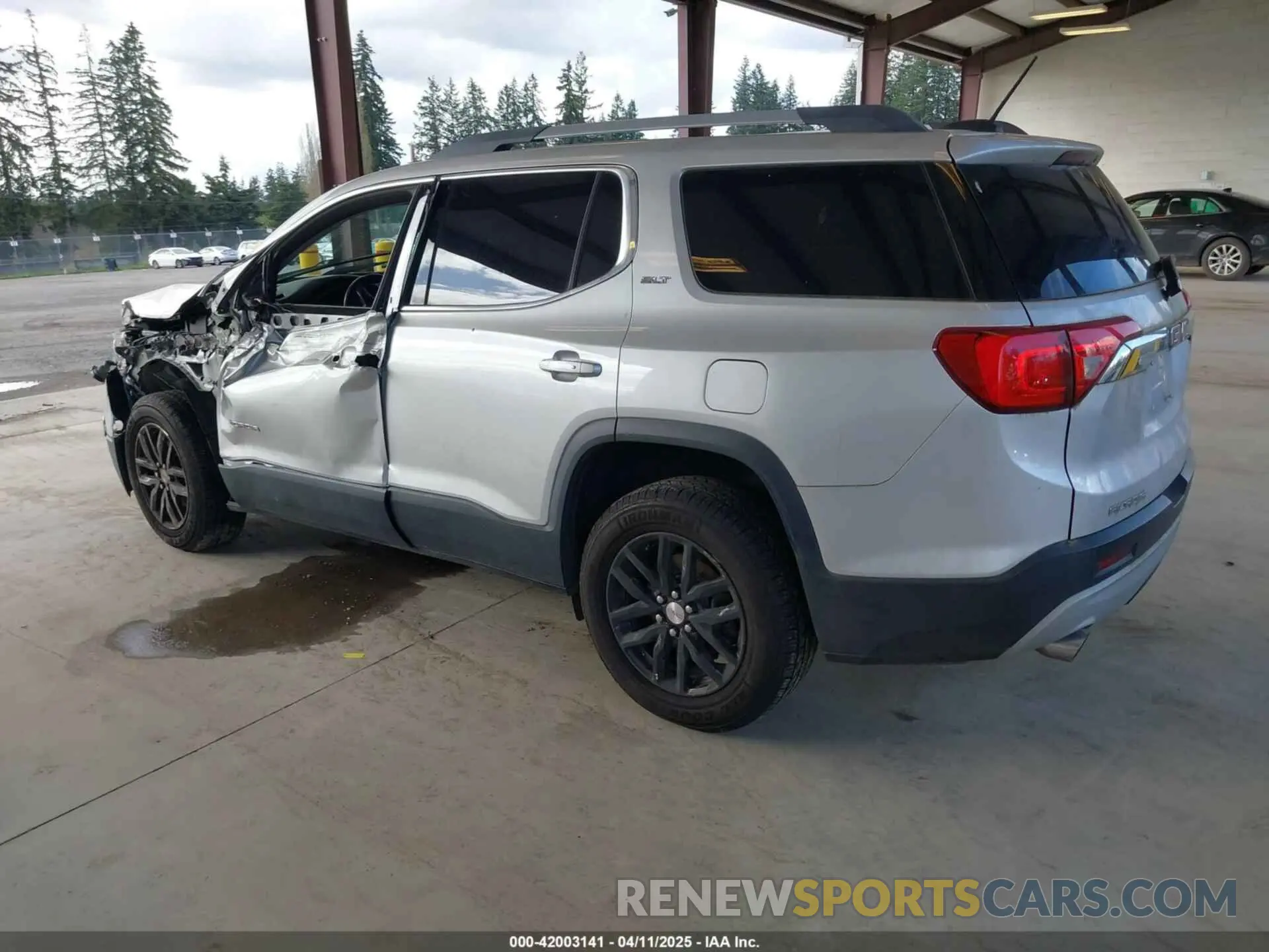 3 fotografías del automóvil dañado 1GKKNMLS4KZ204818 GMC ACADIA 2019