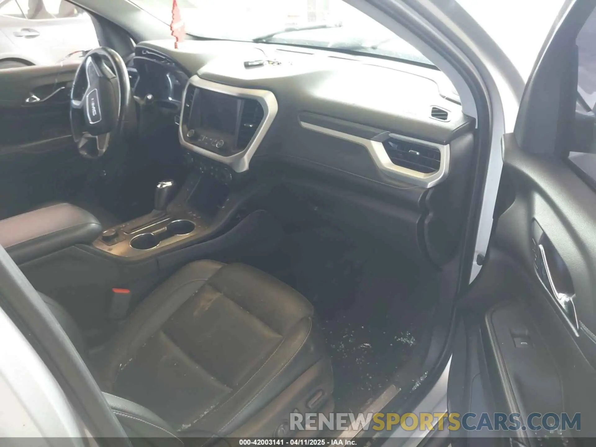 5 fotografías del automóvil dañado 1GKKNMLS4KZ204818 GMC ACADIA 2019