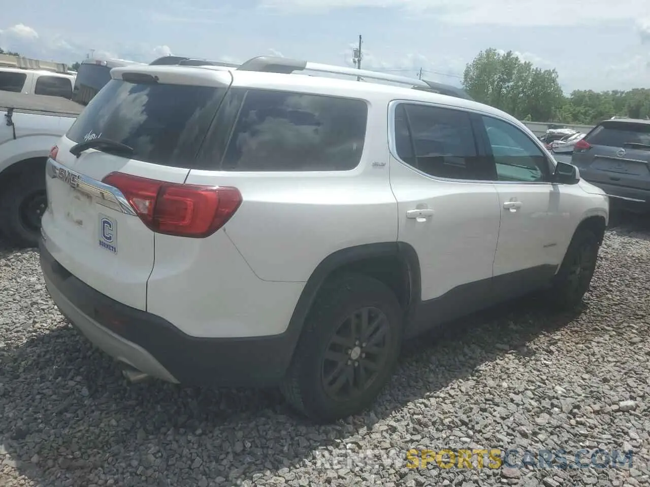 3 fotografías del automóvil dañado 1GKKNMLS4KZ271175 GMC ACADIA 2019