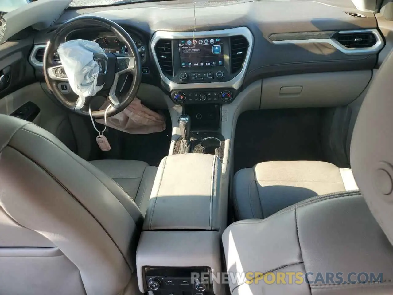 8 fotografías del automóvil dañado 1GKKNMLS5KZ185177 GMC ACADIA 2019