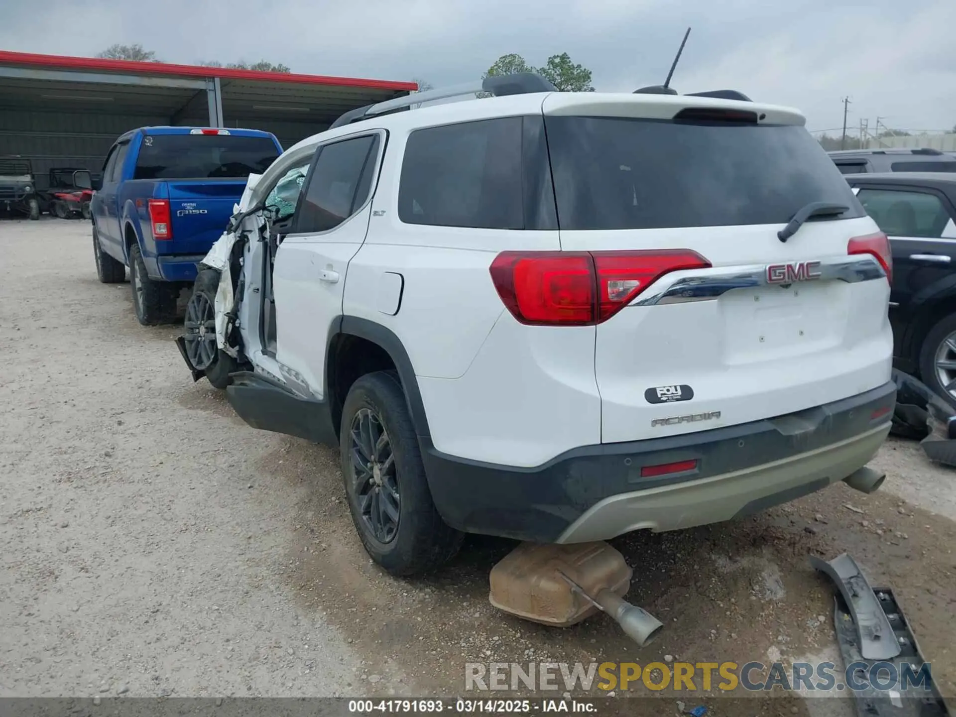 3 fotografías del automóvil dañado 1GKKNMLS6KZ256712 GMC ACADIA 2019