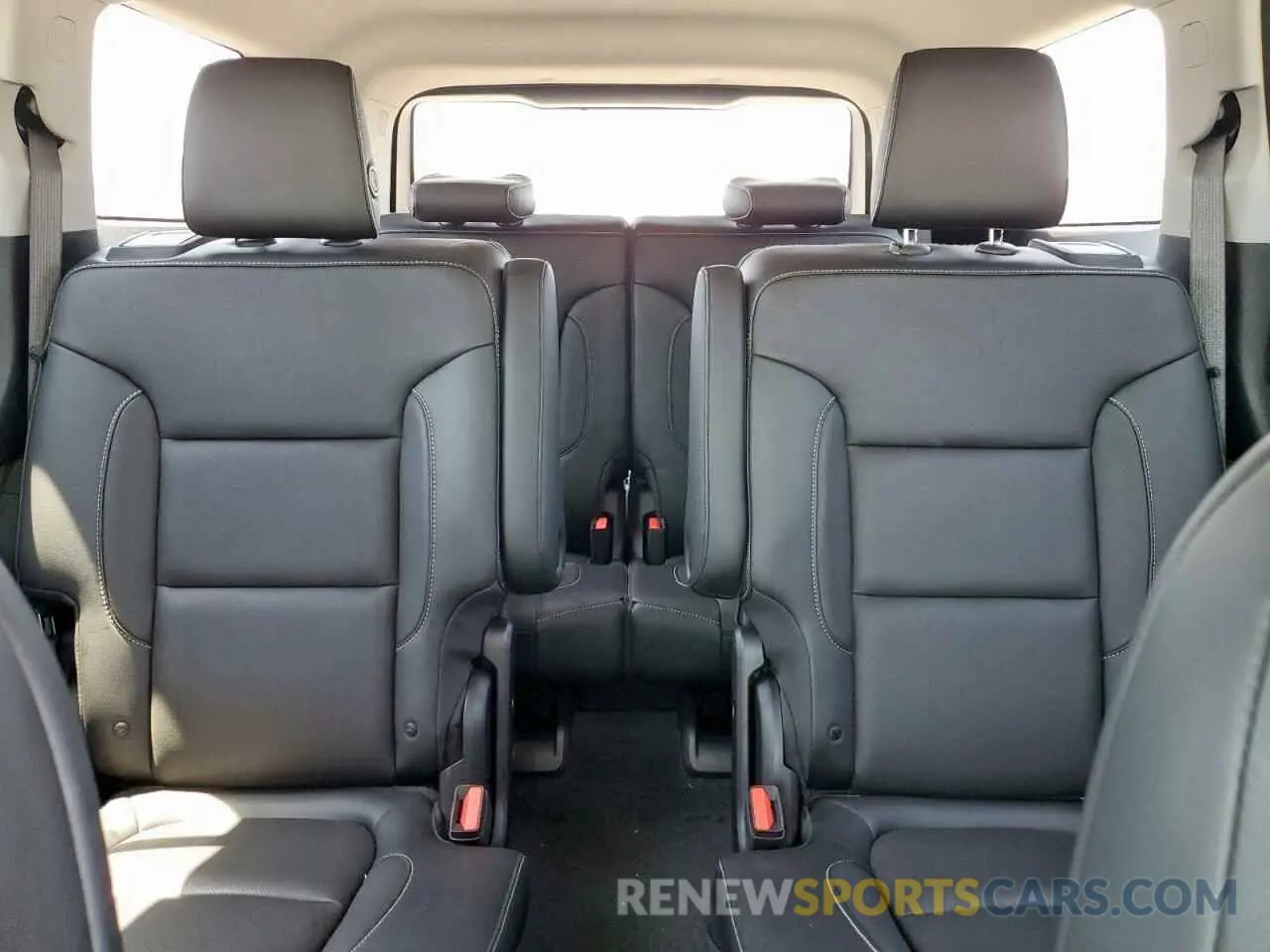 10 fotografías del automóvil dañado 1GKKNMLS7KZ201833 GMC ACADIA 2019