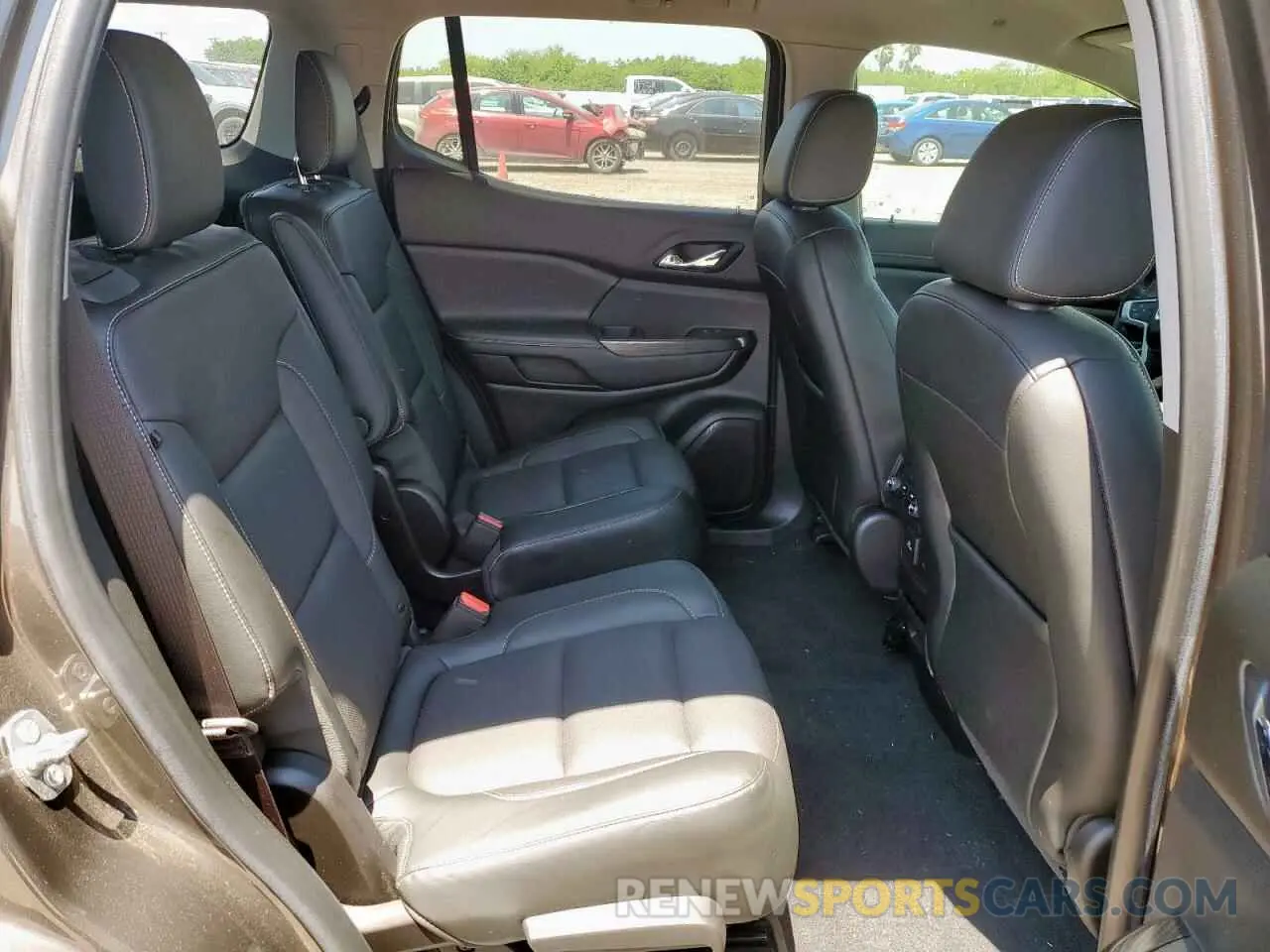 11 fotografías del automóvil dañado 1GKKNMLS7KZ201833 GMC ACADIA 2019
