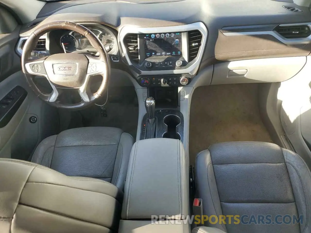 8 fotografías del automóvil dañado 1GKKNMLS7KZ268786 GMC ACADIA 2019