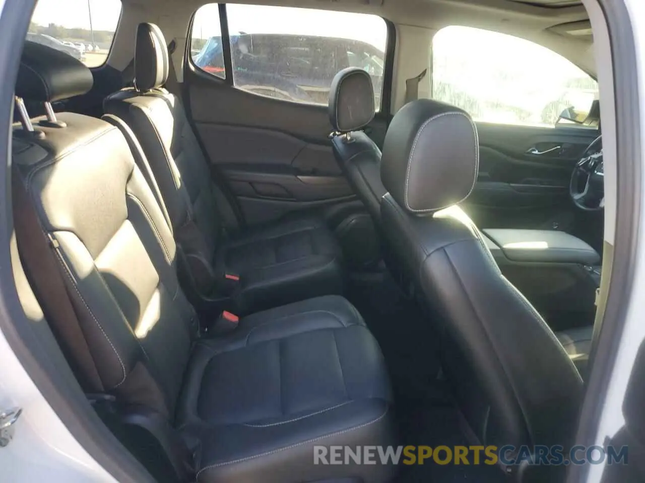 11 fotografías del automóvil dañado 1GKKNMLS8KZ271535 GMC ACADIA 2019