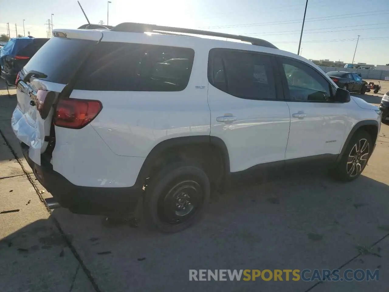 3 fotografías del automóvil dañado 1GKKNMLS8KZ271535 GMC ACADIA 2019