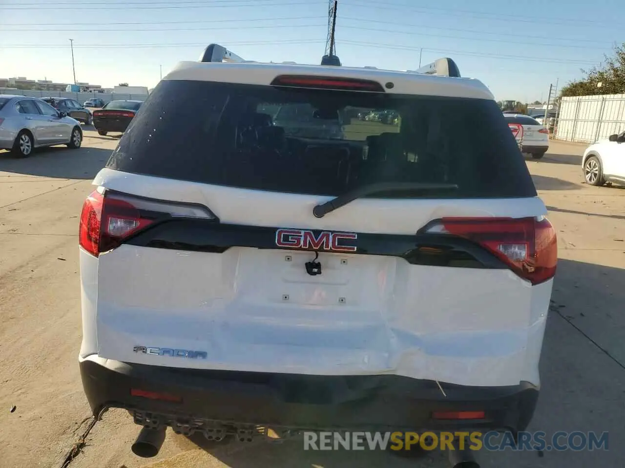 6 fotografías del automóvil dañado 1GKKNMLS8KZ271535 GMC ACADIA 2019