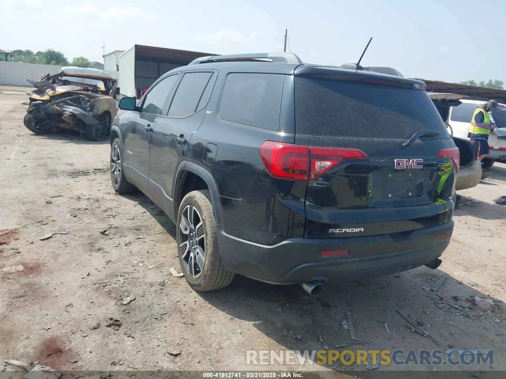 3 fotografías del automóvil dañado 1GKKNMLS9KZ232162 GMC ACADIA 2019