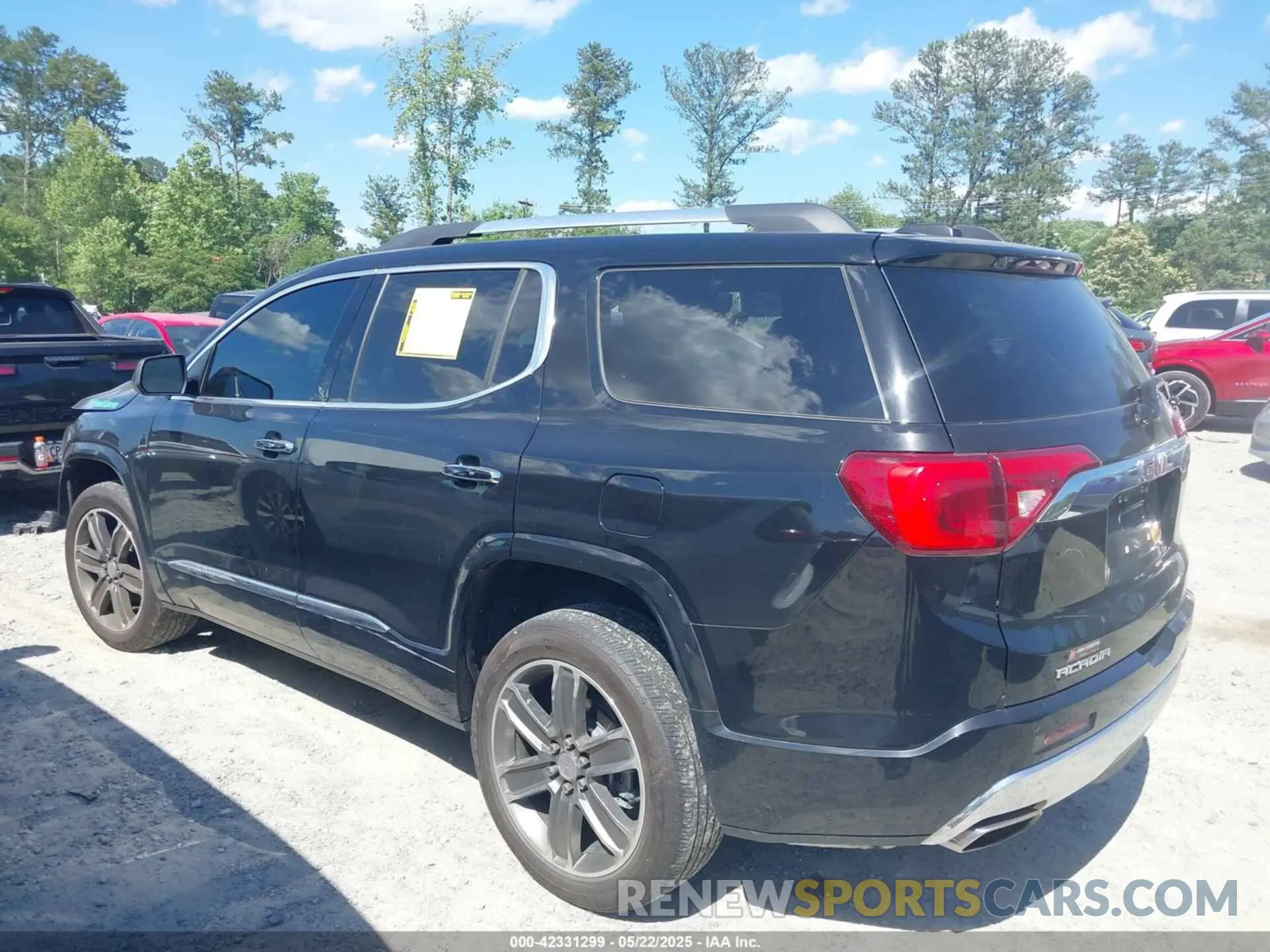 14 fotografías del automóvil dañado 1GKKNPLS3KZ296456 GMC ACADIA 2019