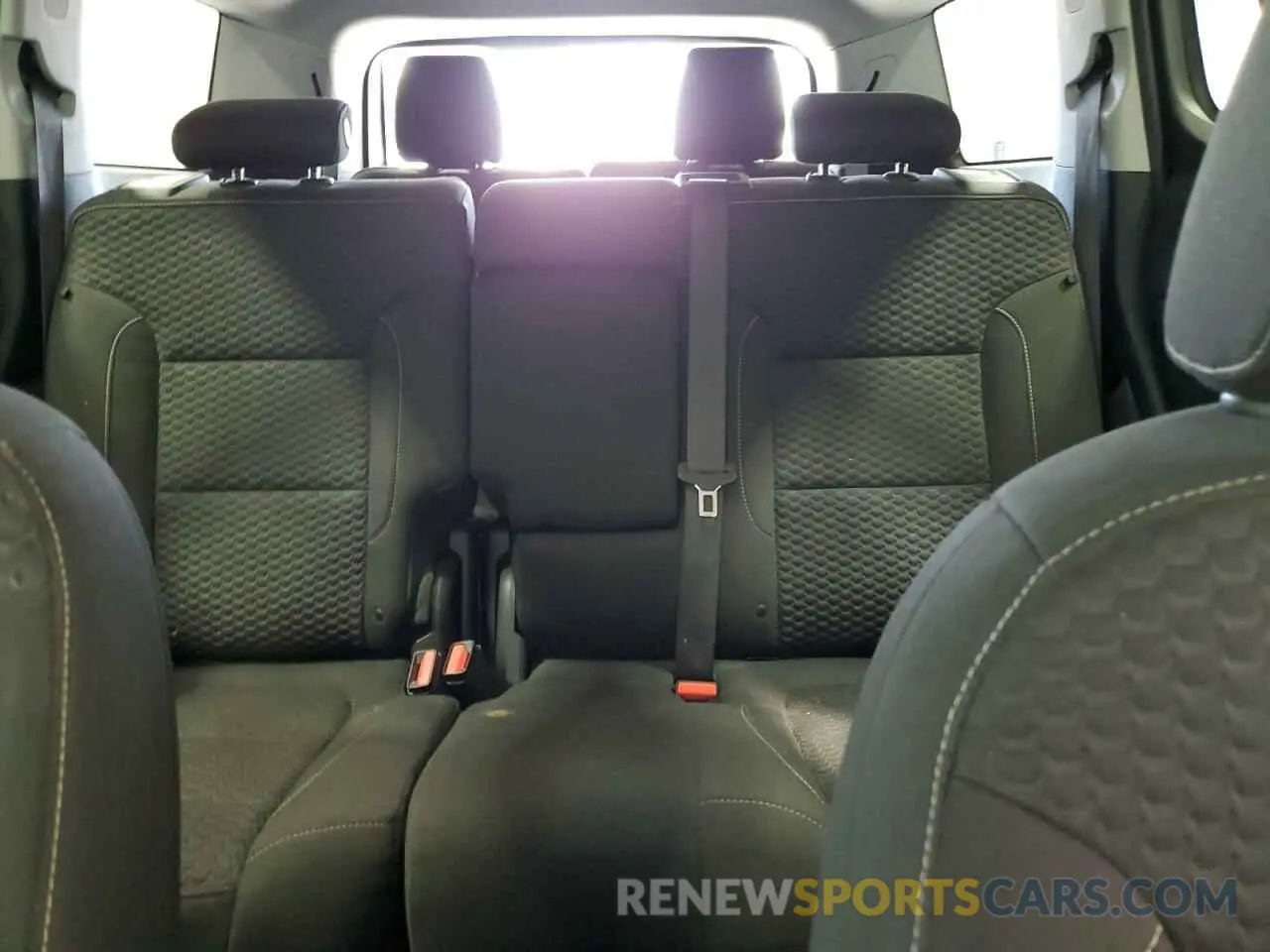 10 fotografías del automóvil dañado 1GKKNRLA0KZ136800 GMC ACADIA 2019