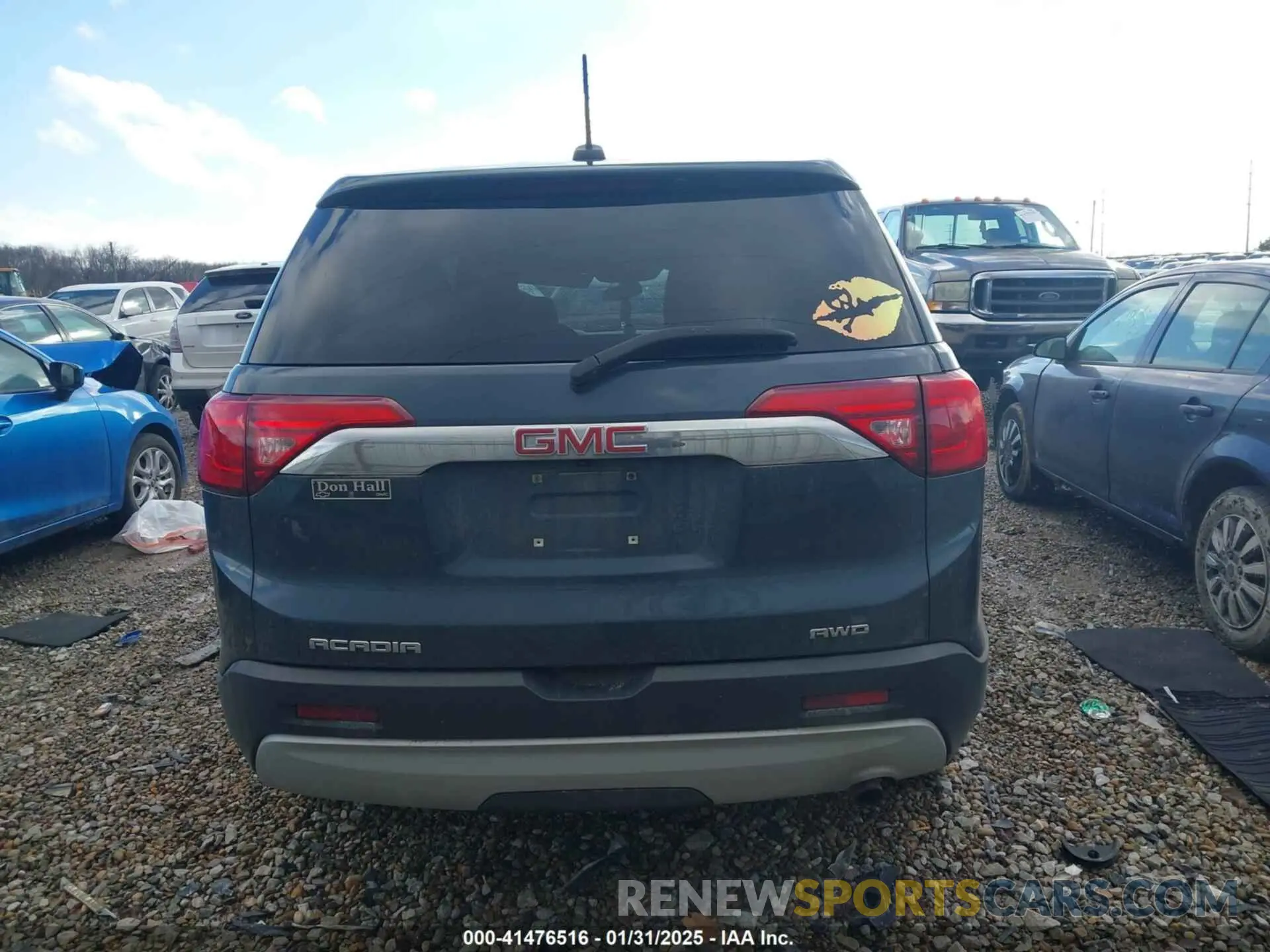 16 fotografías del automóvil dañado 1GKKNRLA0KZ192378 GMC ACADIA 2019