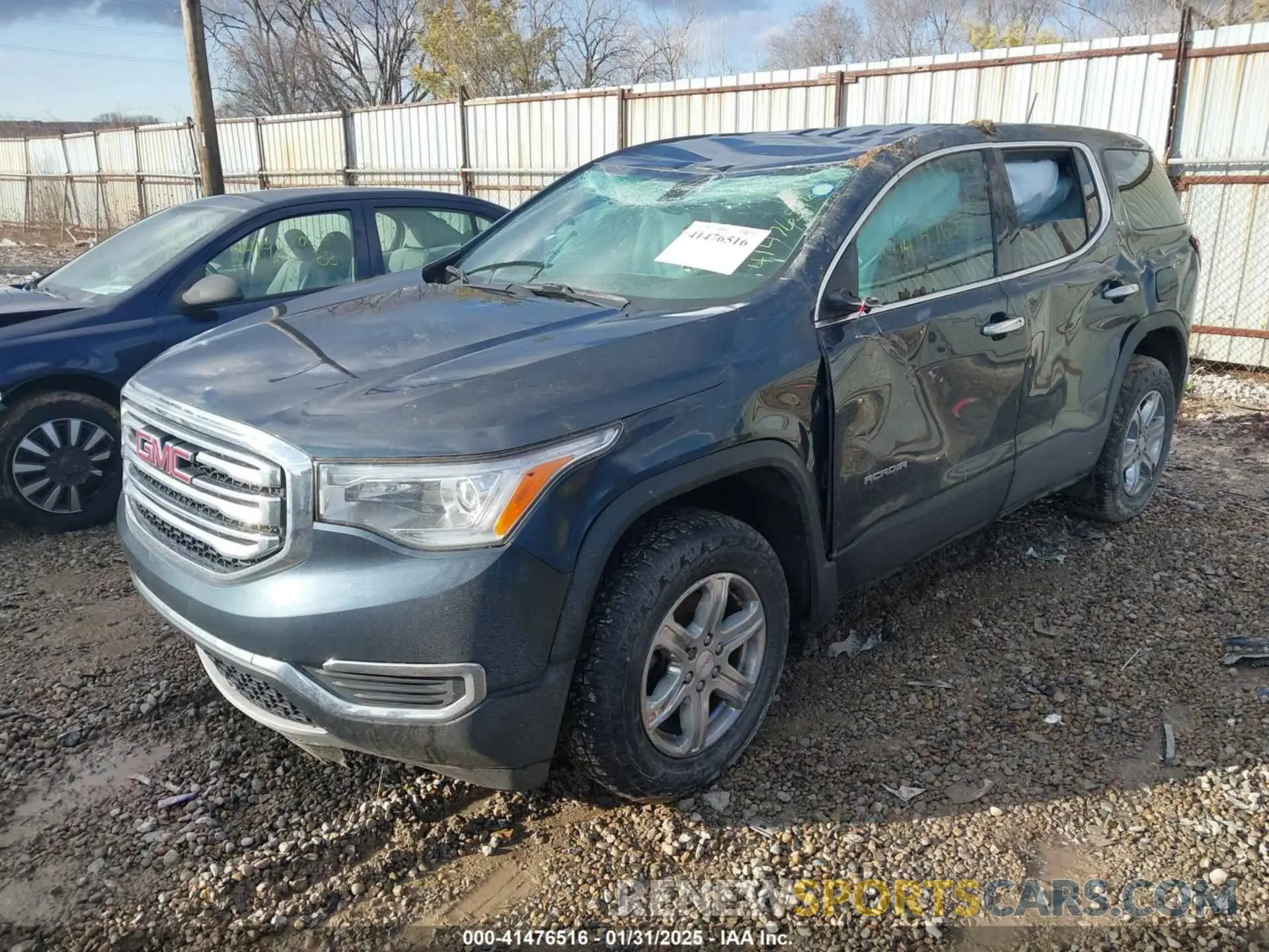 2 fotografías del automóvil dañado 1GKKNRLA0KZ192378 GMC ACADIA 2019
