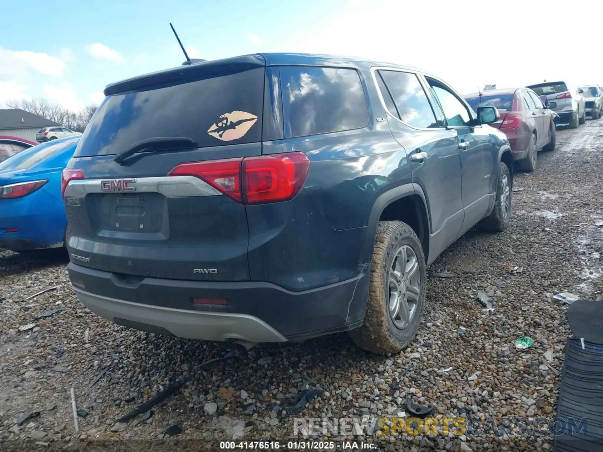 4 fotografías del automóvil dañado 1GKKNRLA0KZ192378 GMC ACADIA 2019