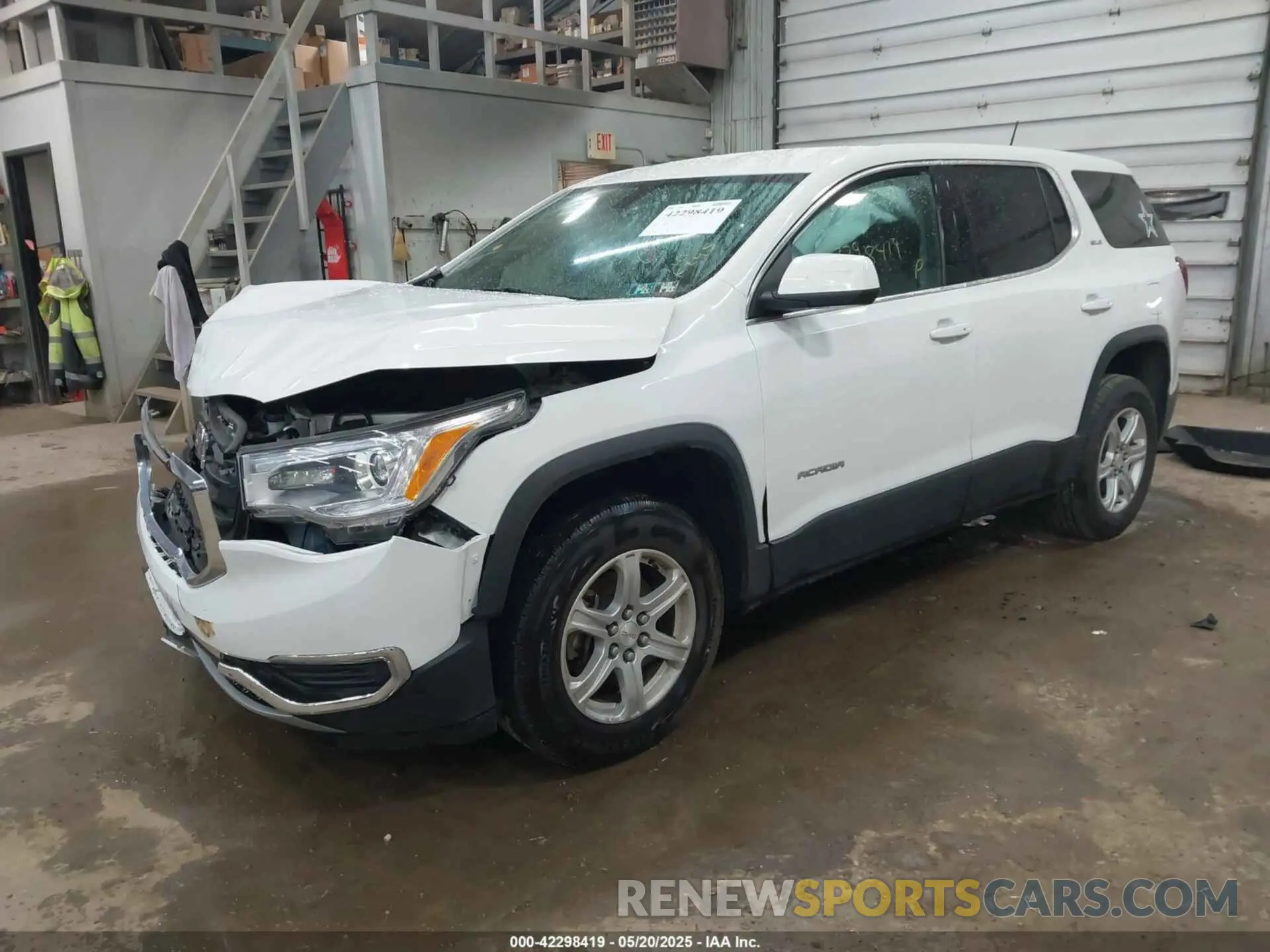 2 fotografías del automóvil dañado 1GKKNRLAXKZ299194 GMC ACADIA 2019