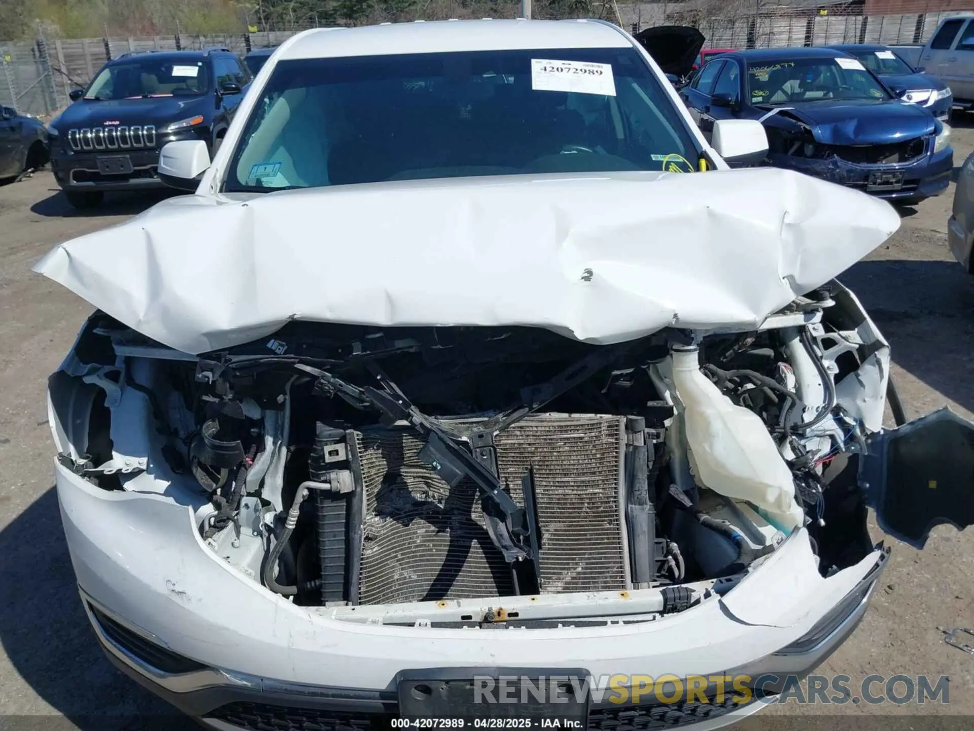 13 fotografías del automóvil dañado 1GKKNRLS8KZ122927 GMC ACADIA 2019