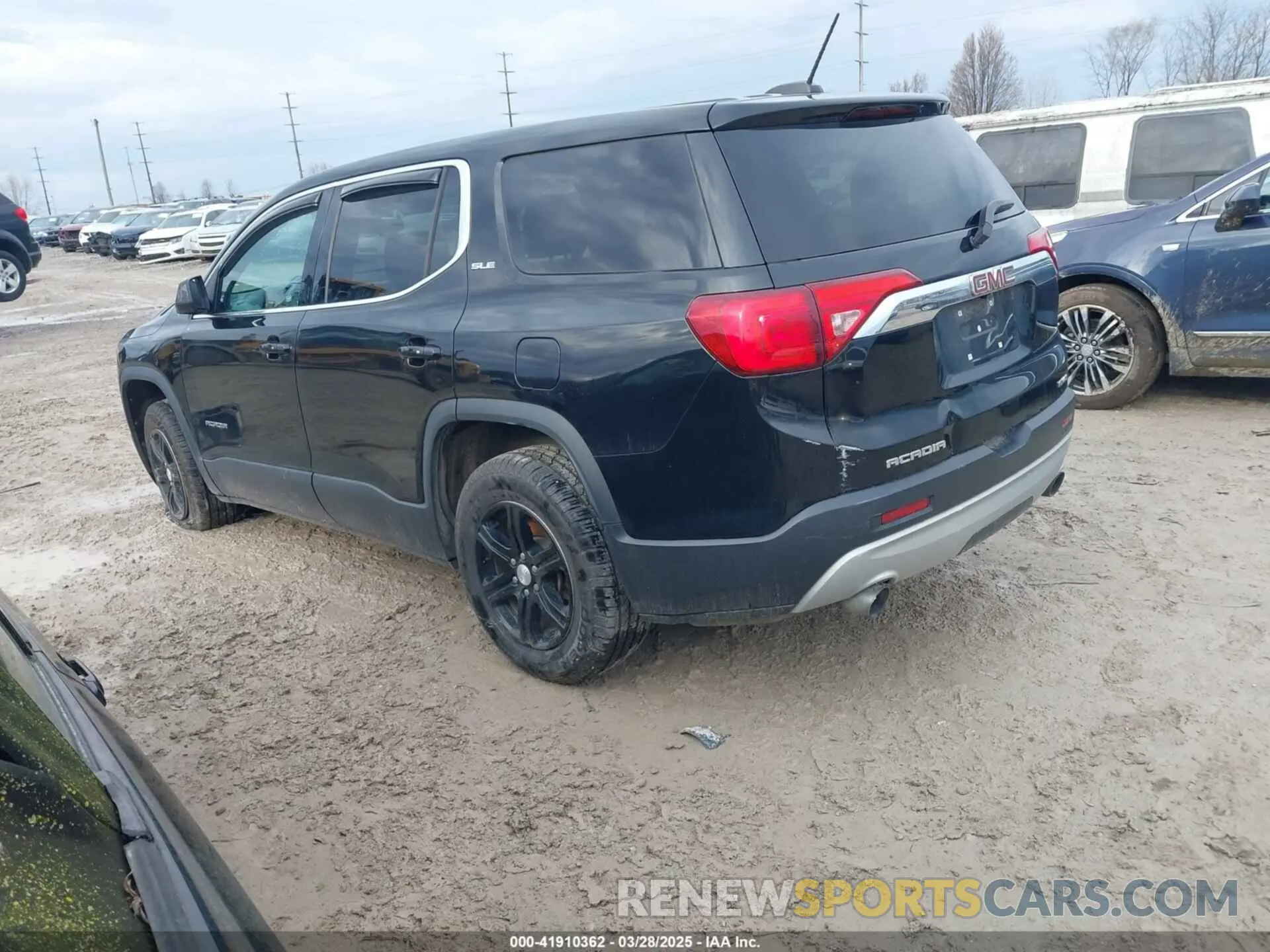3 fotografías del automóvil dañado 1GKKNRLSXKZ286373 GMC ACADIA 2019