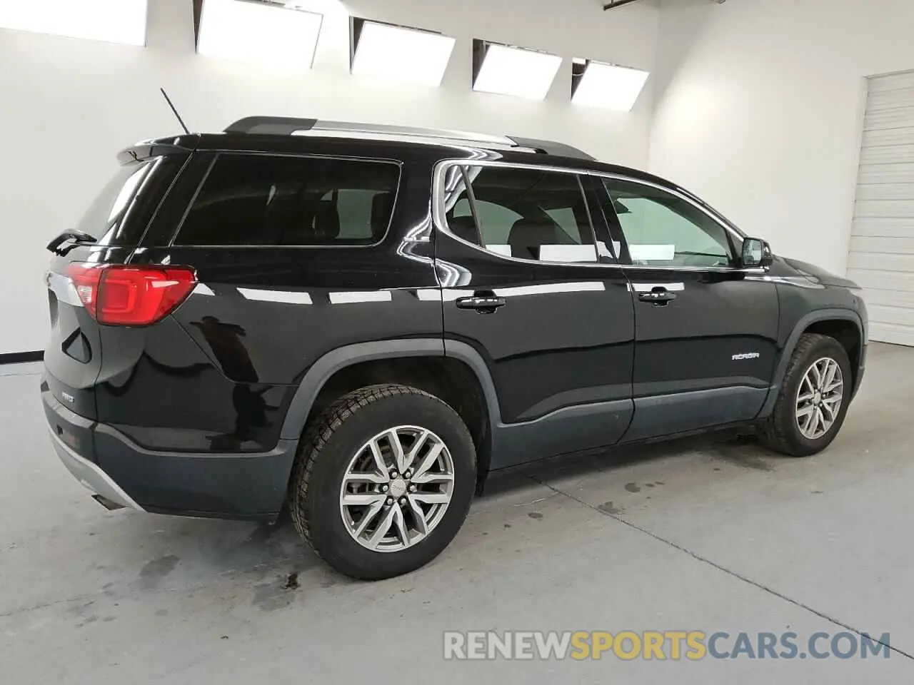 3 fotografías del automóvil dañado 1GKKNSLA0KZ266485 GMC ACADIA 2019