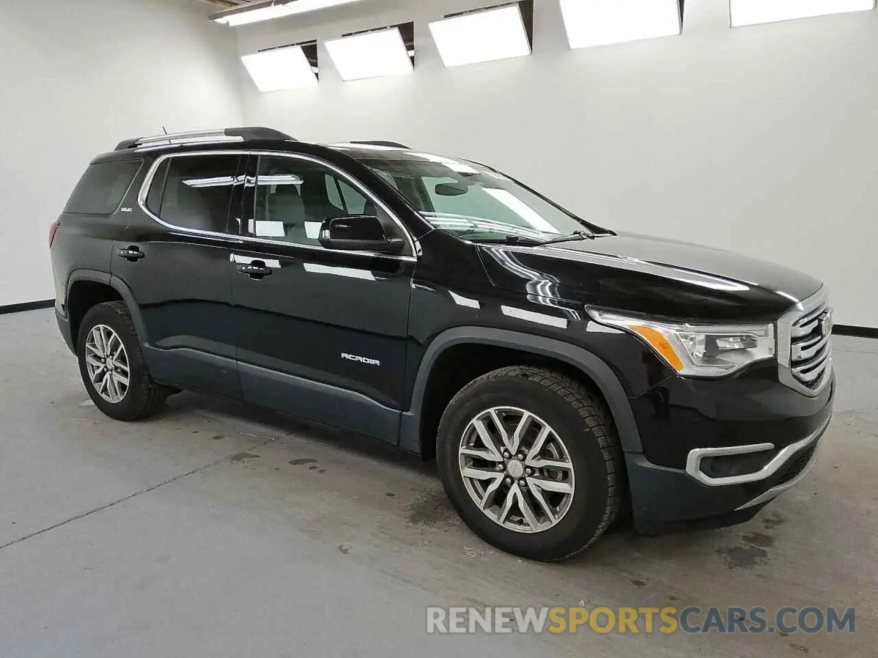 4 fotografías del automóvil dañado 1GKKNSLA0KZ266485 GMC ACADIA 2019