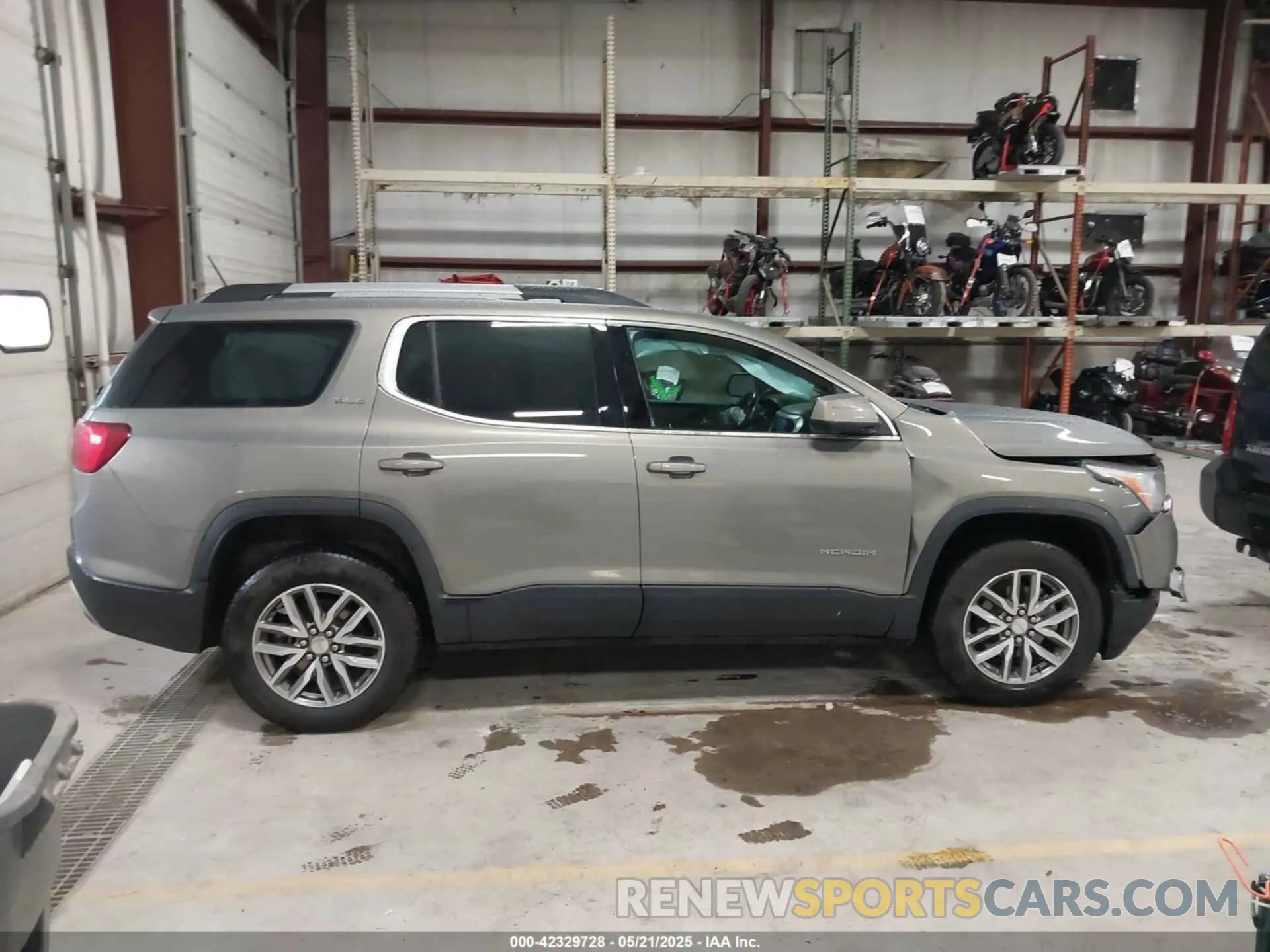 13 fotografías del automóvil dañado 1GKKNSLA4KZ264772 GMC ACADIA 2019