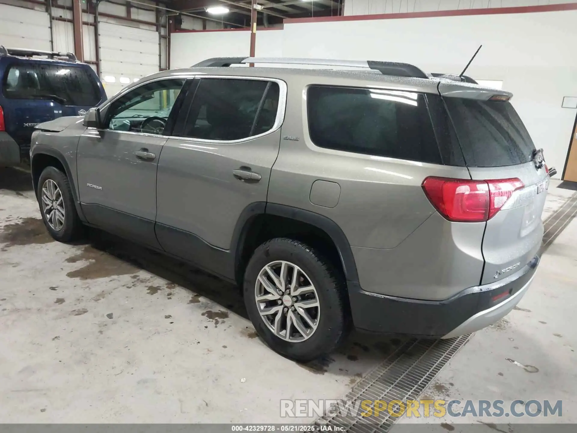 3 fotografías del automóvil dañado 1GKKNSLA4KZ264772 GMC ACADIA 2019