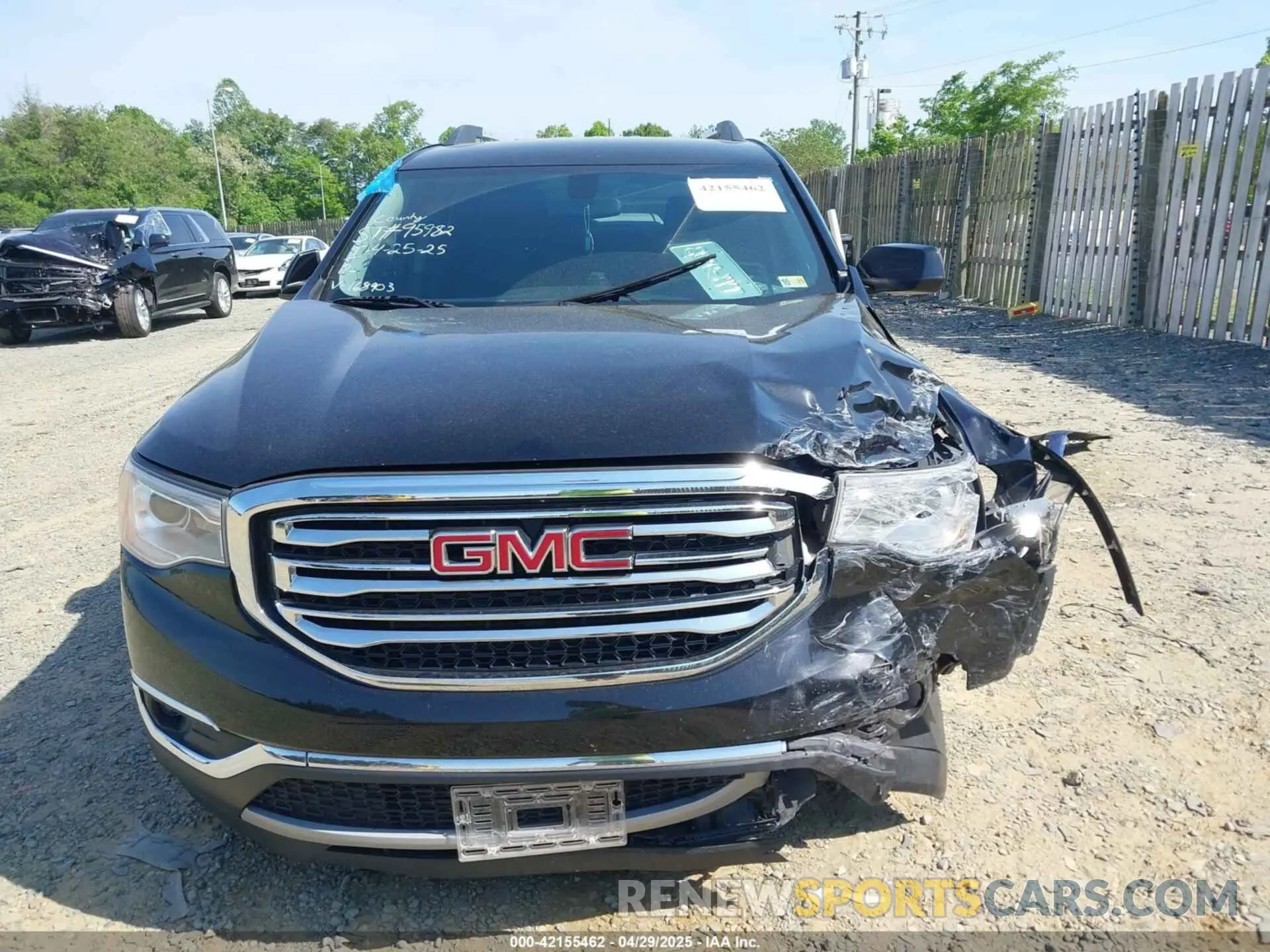 12 fotografías del automóvil dañado 1GKKNSLS5KZ168903 GMC ACADIA 2019