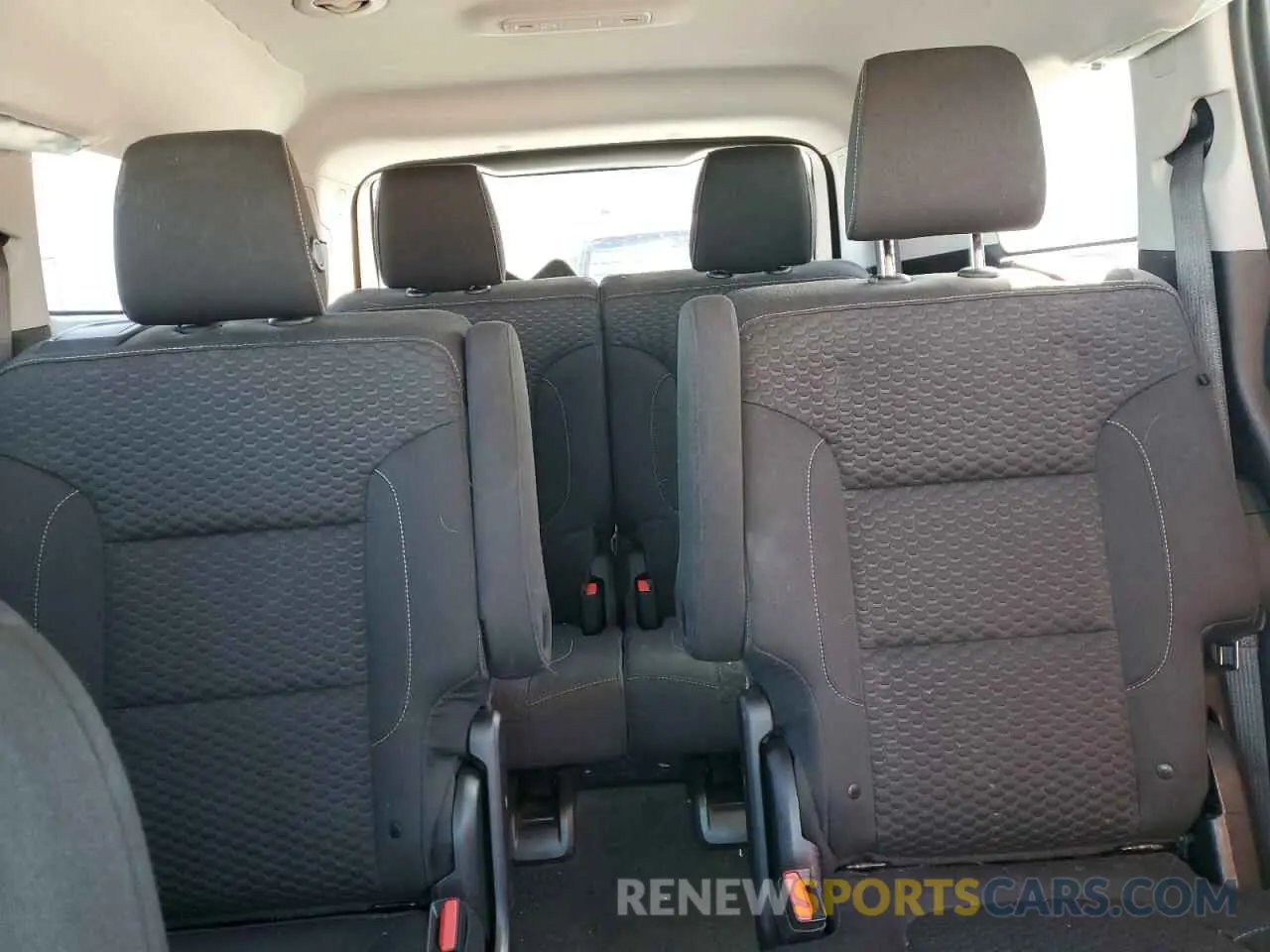 10 fotografías del automóvil dañado 1GKKNSLS8KZ115533 GMC ACADIA 2019