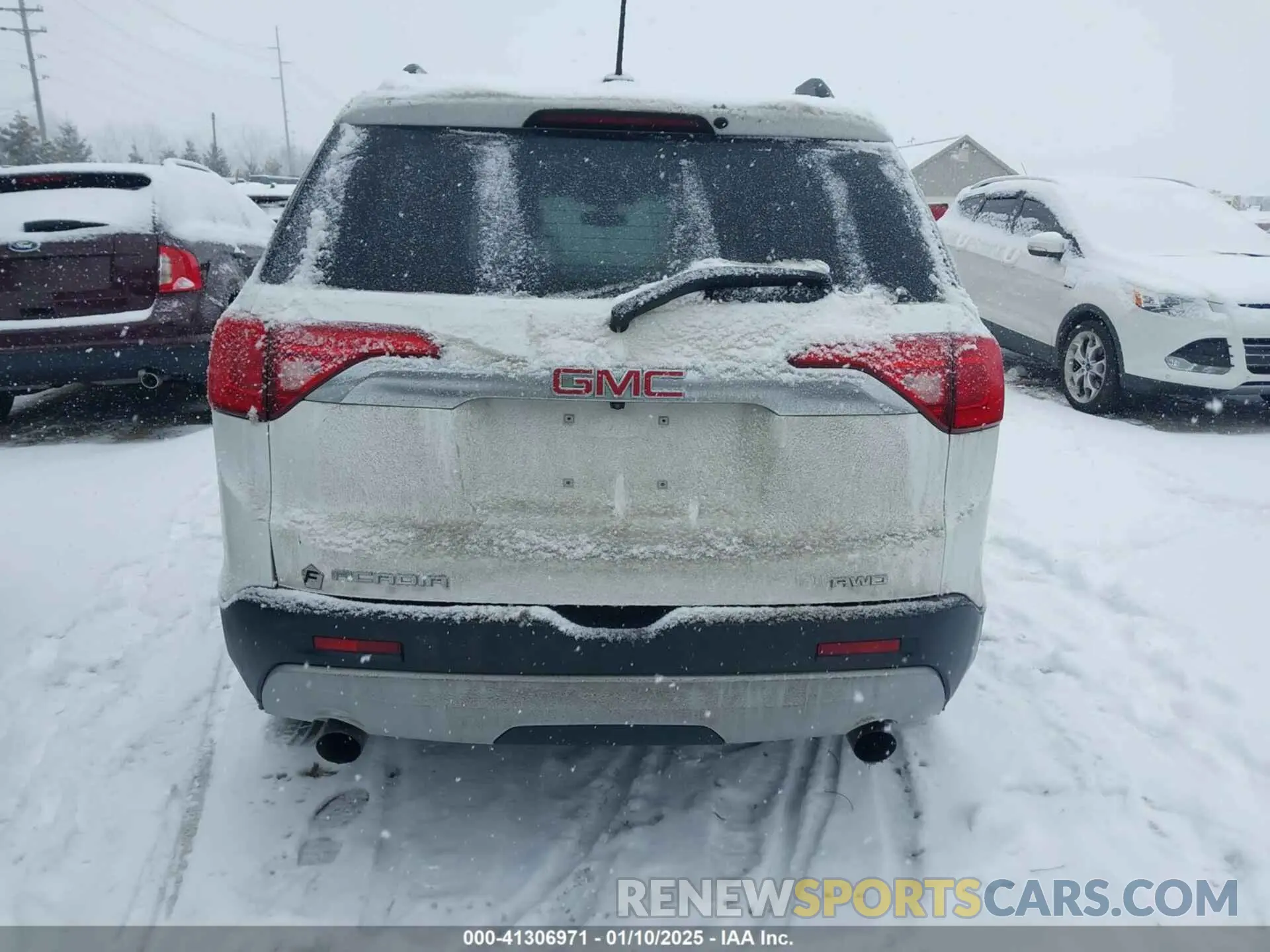 16 fotografías del automóvil dañado 1GKKNSLS9KZ118859 GMC ACADIA 2019