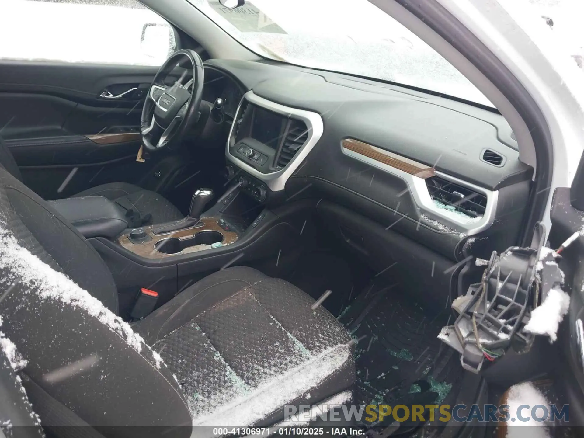 5 fotografías del automóvil dañado 1GKKNSLS9KZ118859 GMC ACADIA 2019