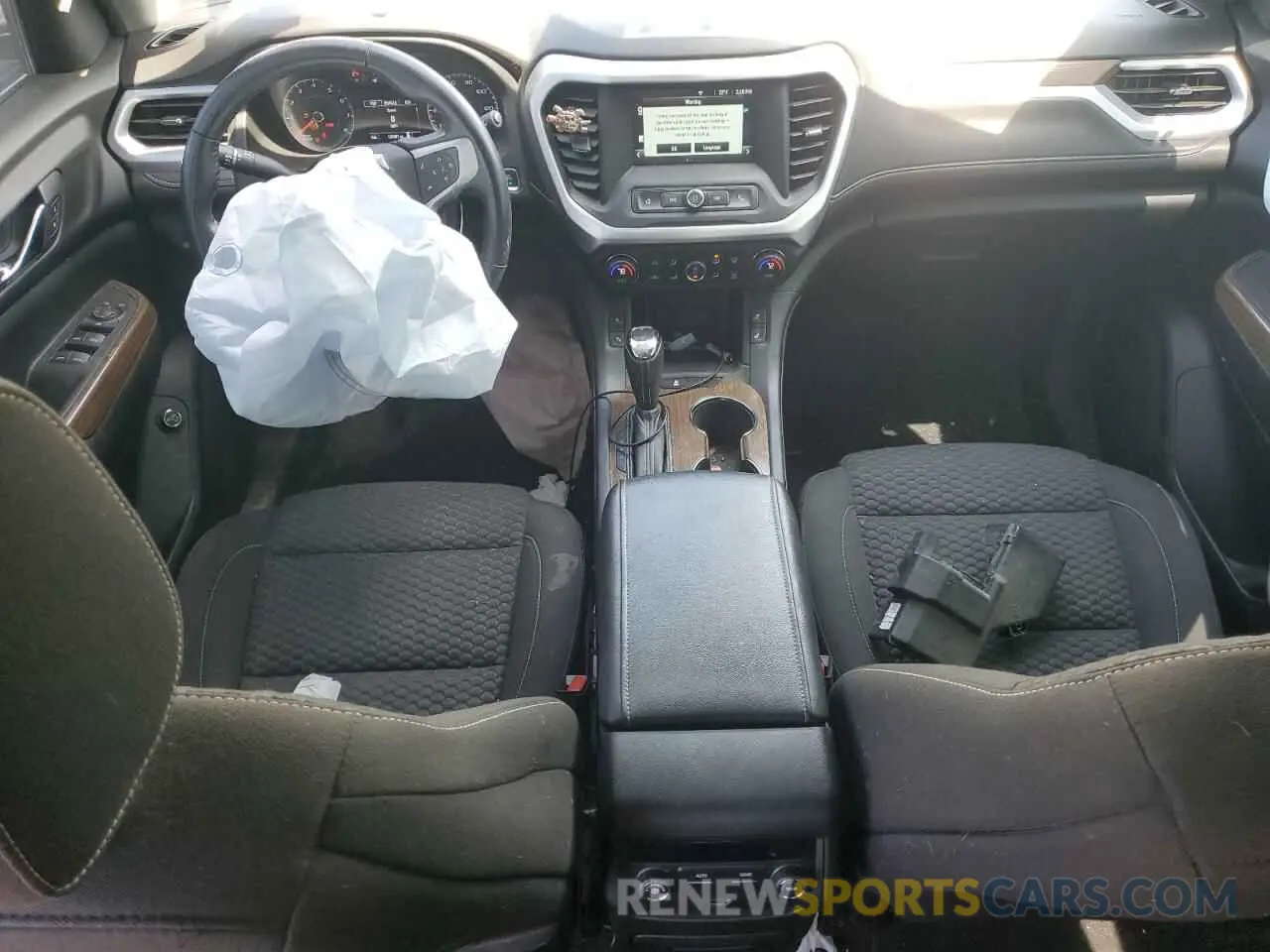 8 fotografías del automóvil dañado 1GKKNSLS9KZ240024 GMC ACADIA 2019