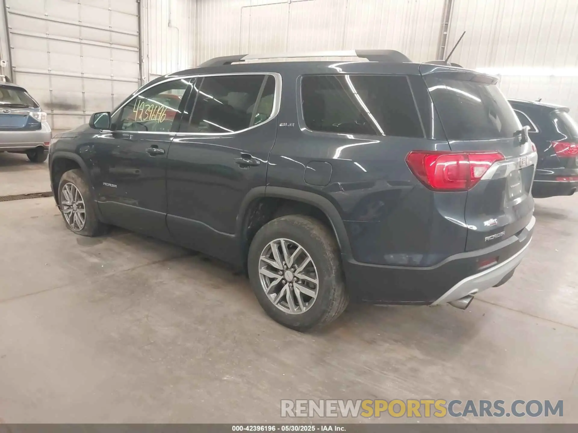 3 fotografías del automóvil dañado 1GKKNSLSXKZ141454 GMC ACADIA 2019