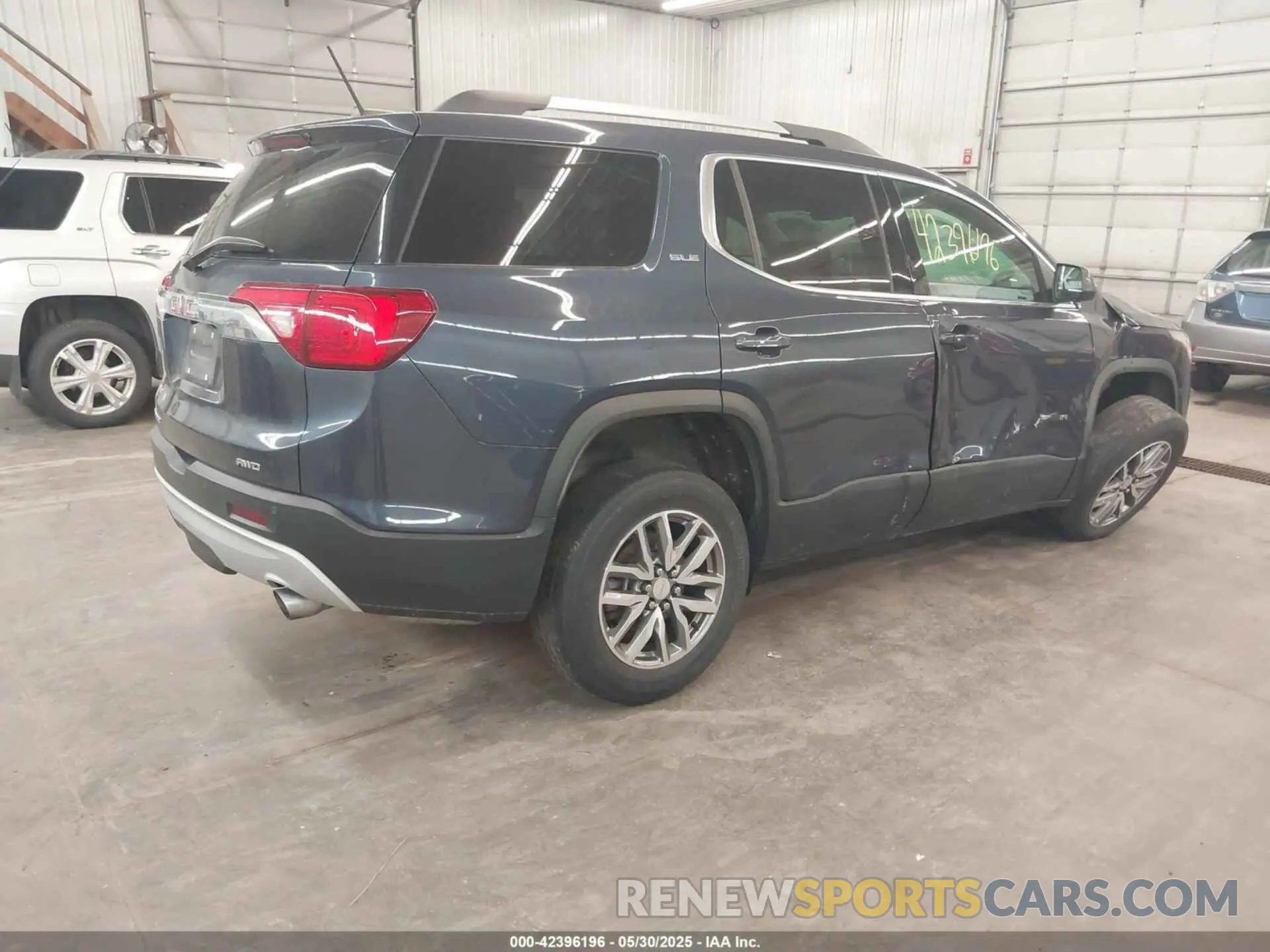 4 fotografías del automóvil dañado 1GKKNSLSXKZ141454 GMC ACADIA 2019