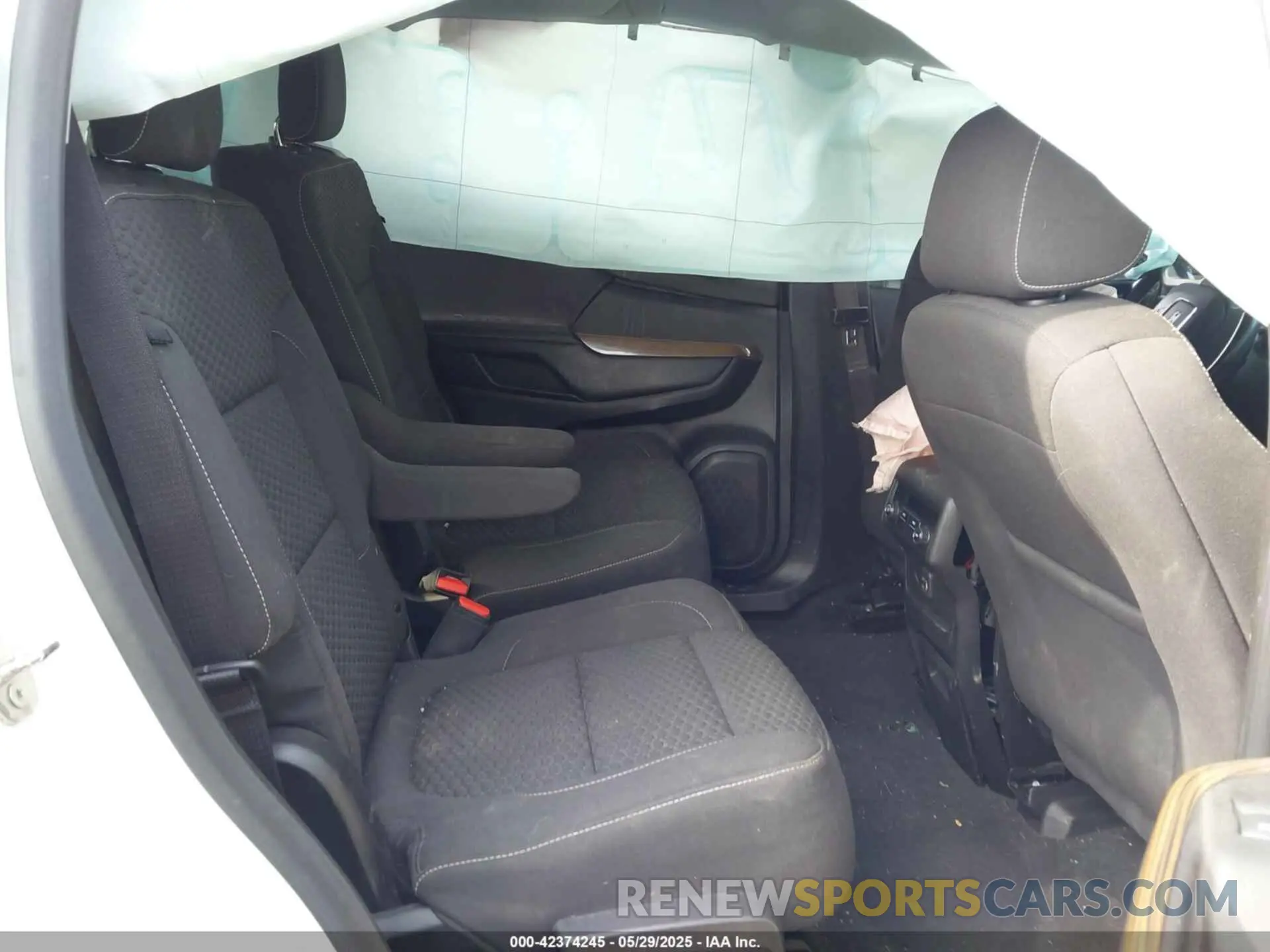 8 fotografías del automóvil dañado 1GKKNSLSXKZ277552 GMC ACADIA 2019