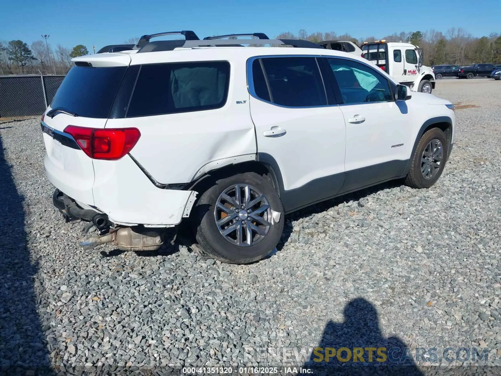 4 fotografías del automóvil dañado 1GKKNULS1KZ219678 GMC ACADIA 2019