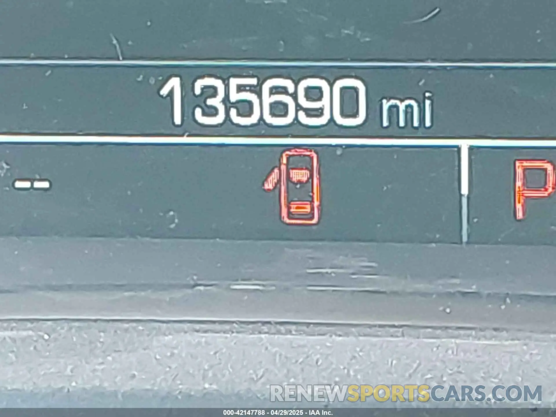 16 fotografías del automóvil dañado 1GKKNULS5KZ236581 GMC ACADIA 2019