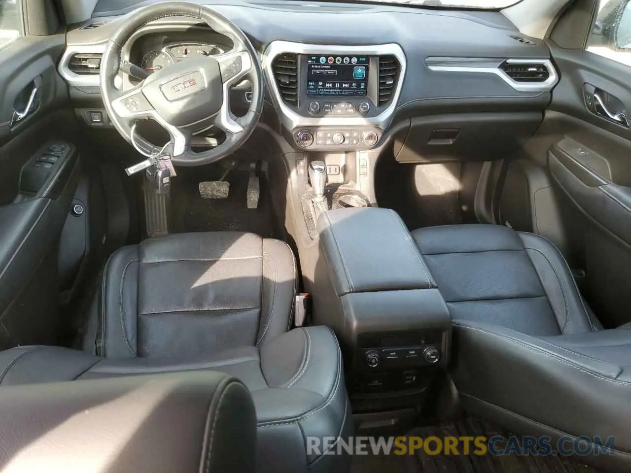8 fotografías del automóvil dañado 1GKKNULS7KZ192941 GMC ACADIA 2019