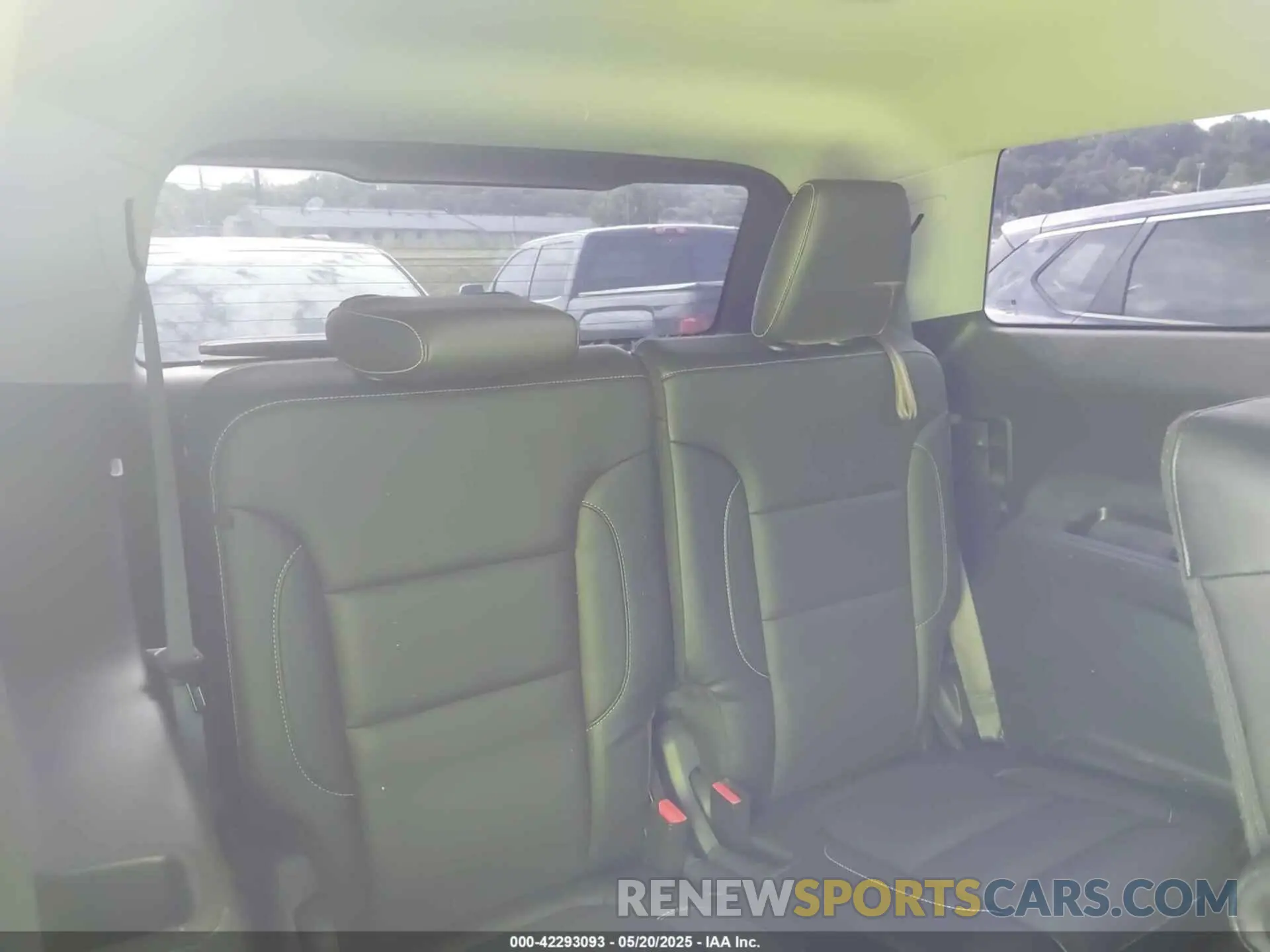17 fotografías del automóvil dañado 1GKKNULS7KZ193894 GMC ACADIA 2019
