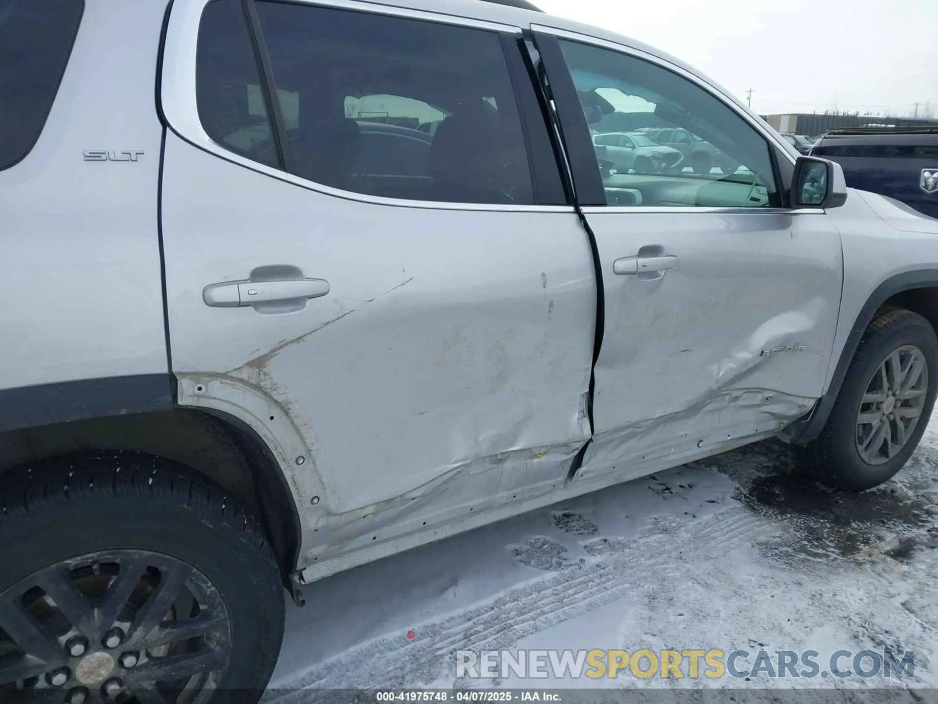 6 fotografías del automóvil dañado 1GKKNULS9KZ246014 GMC ACADIA 2019