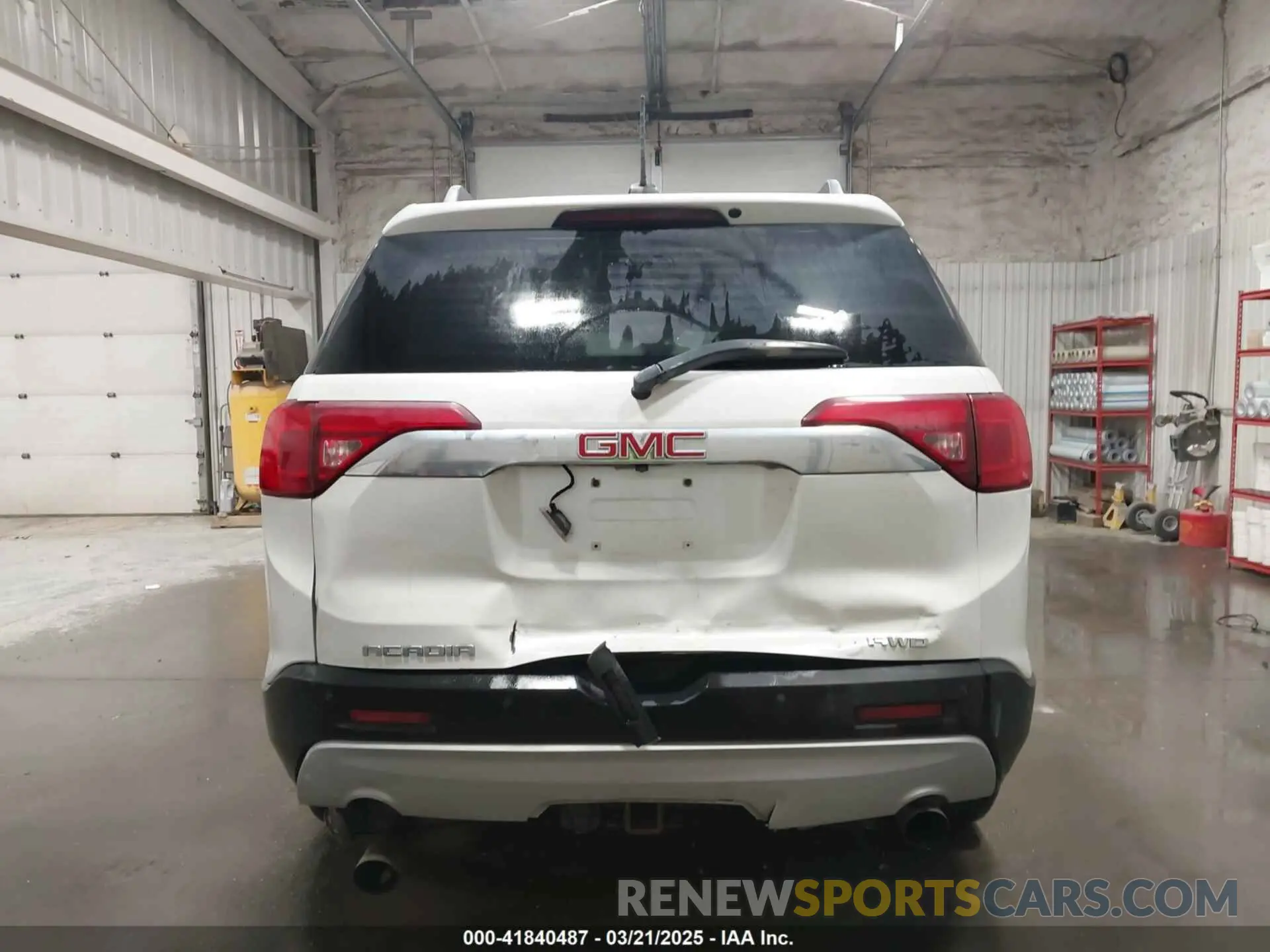 17 fotografías del automóvil dañado 1GKKNWLS6KZ161319 GMC ACADIA 2019