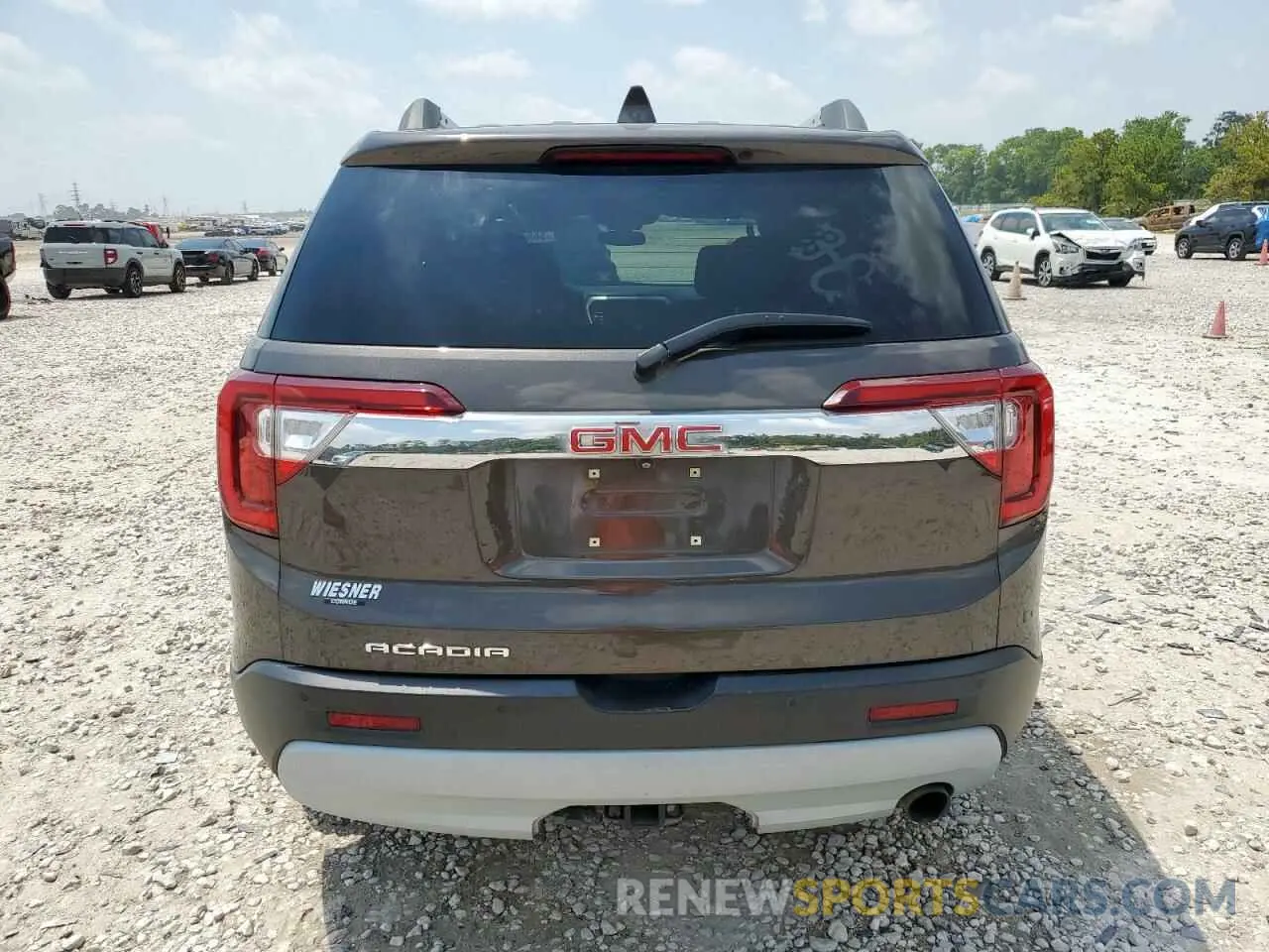 6 fotografías del automóvil dañado 1GKKNKLA1LZ132604 GMC ACADIA 2020