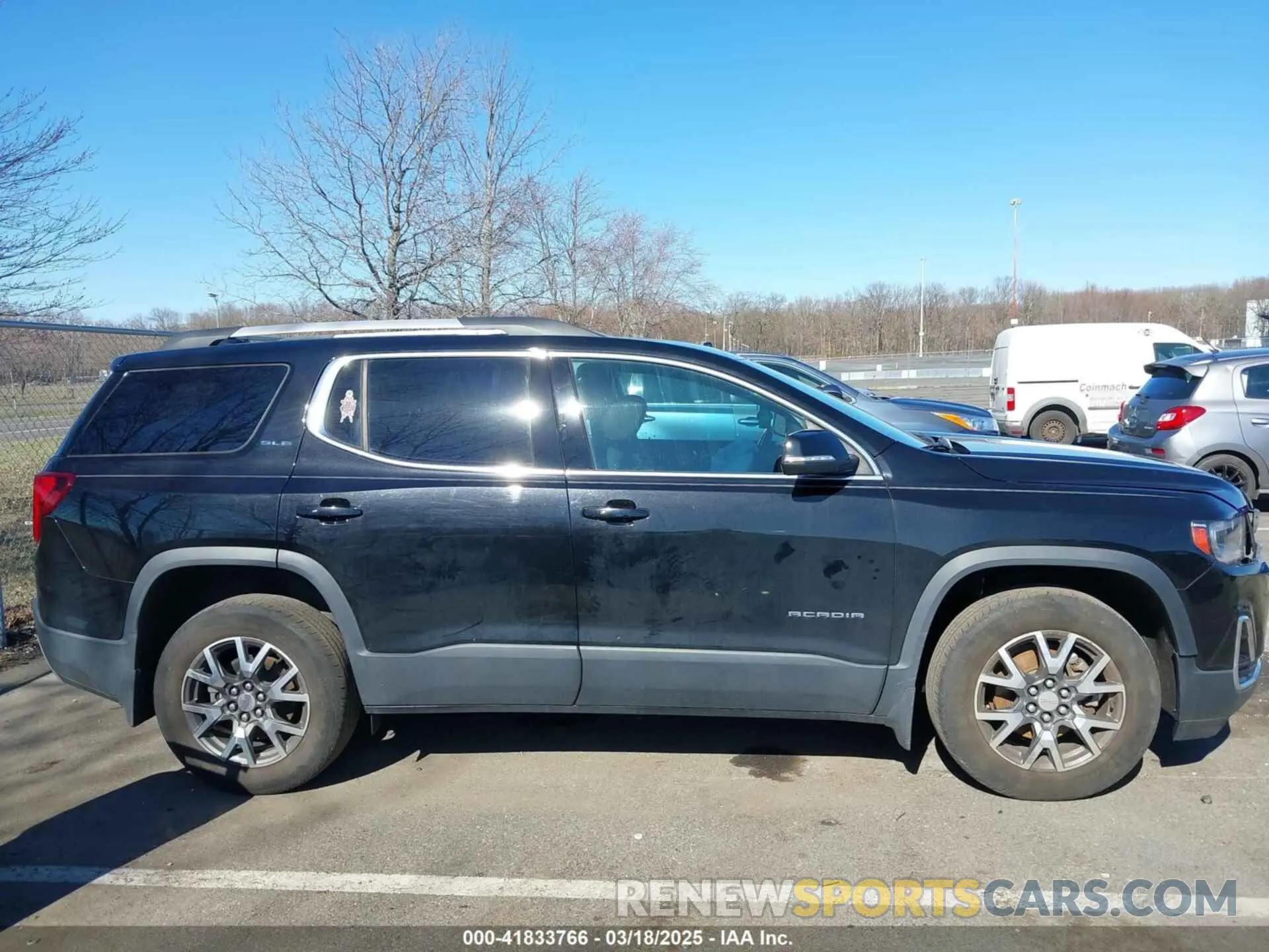 13 fotografías del automóvil dañado 1GKKNKLA4LZ181585 GMC ACADIA 2020