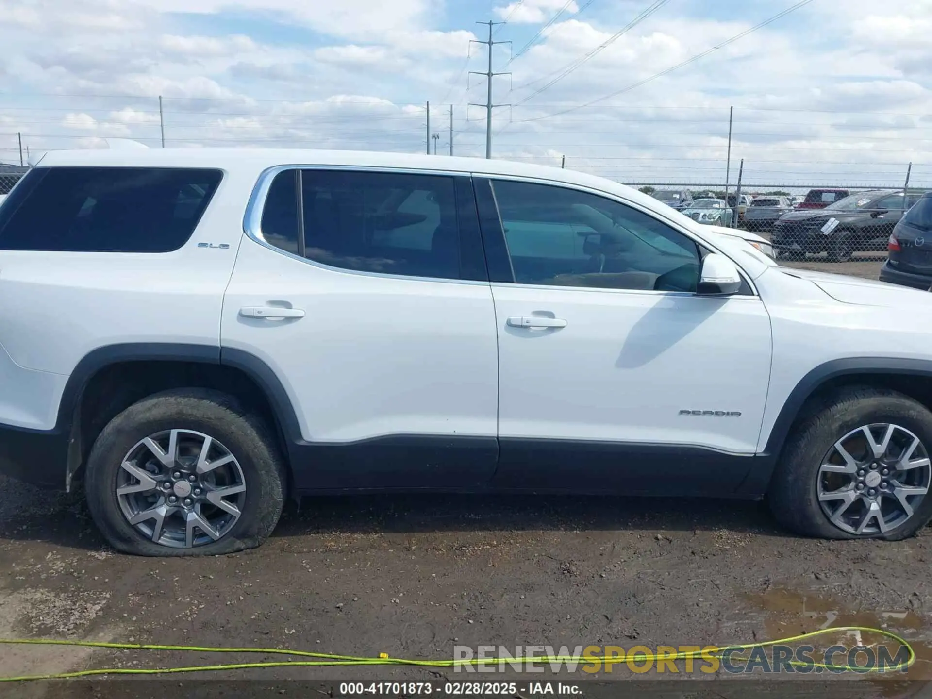 13 fotografías del automóvil dañado 1GKKNKLA5LZ159370 GMC ACADIA 2020