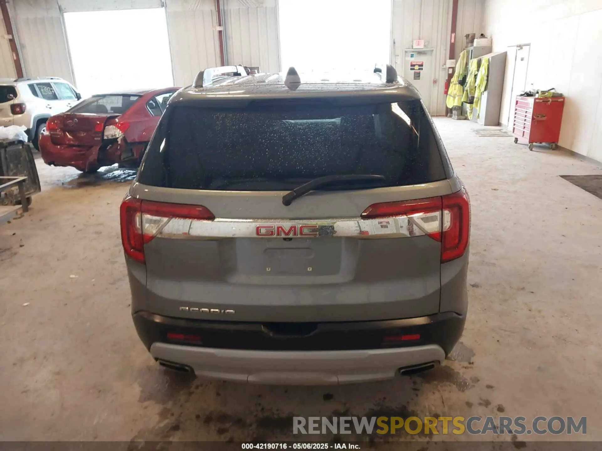 16 fotografías del automóvil dañado 1GKKNKLS2LZ186745 GMC ACADIA 2020