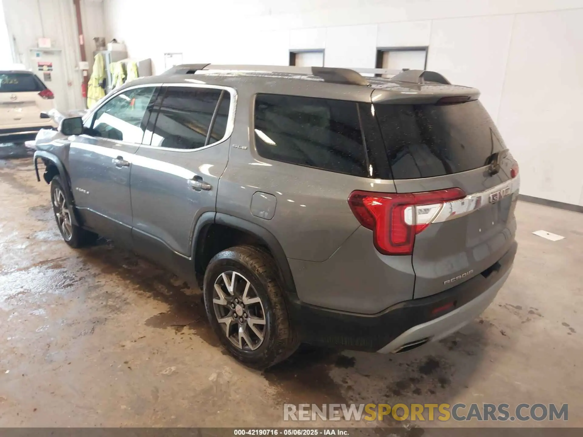 3 fotografías del automóvil dañado 1GKKNKLS2LZ186745 GMC ACADIA 2020
