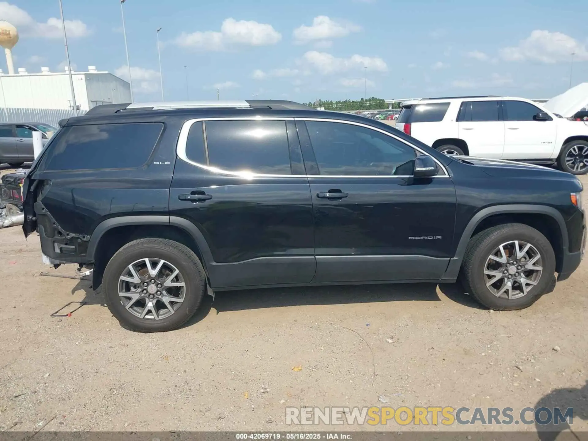 13 fotografías del automóvil dañado 1GKKNKLS4LZ128815 GMC ACADIA 2020