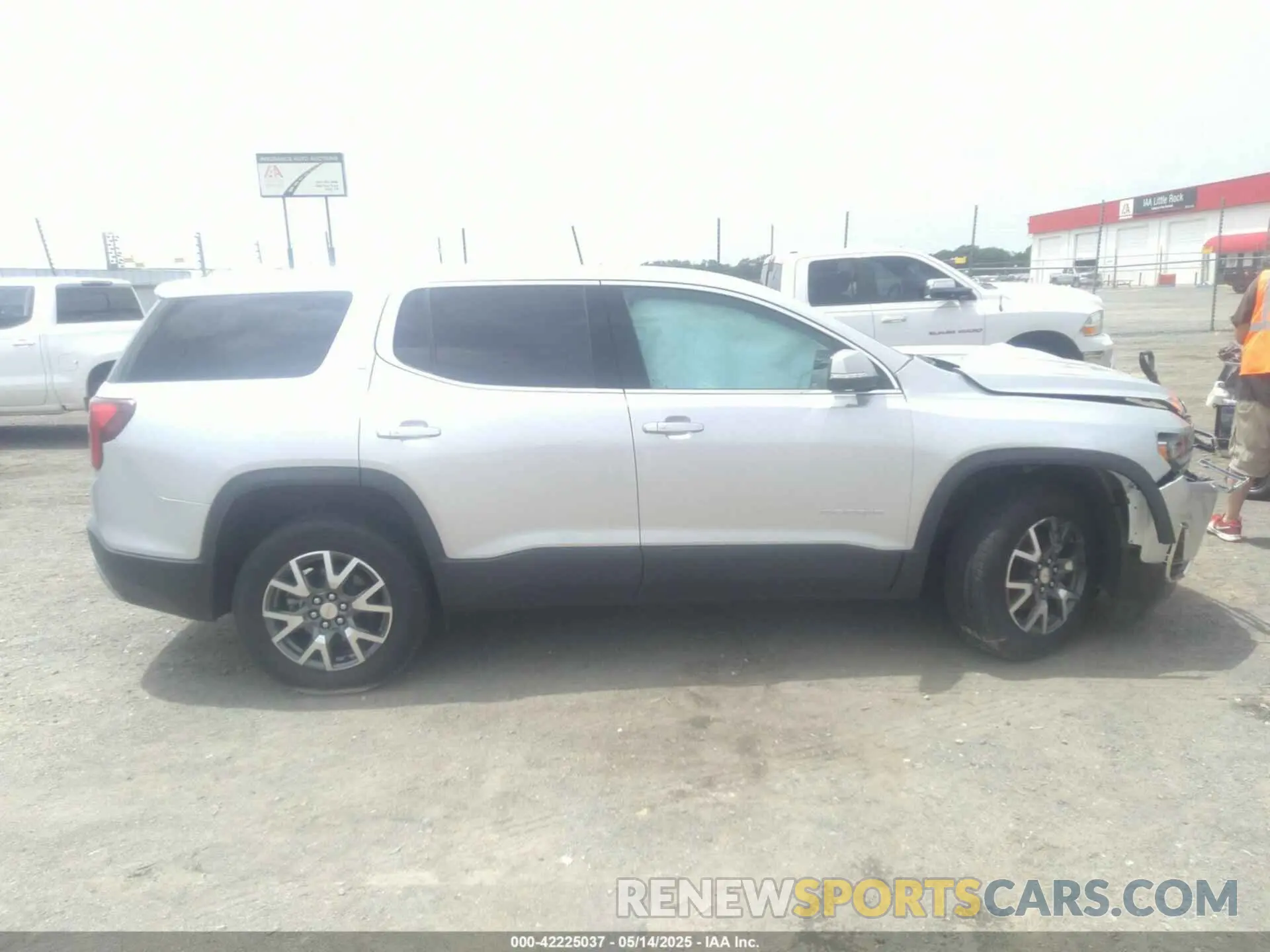 12 fotografías del automóvil dañado 1GKKNKLS6LZ181256 GMC ACADIA 2020