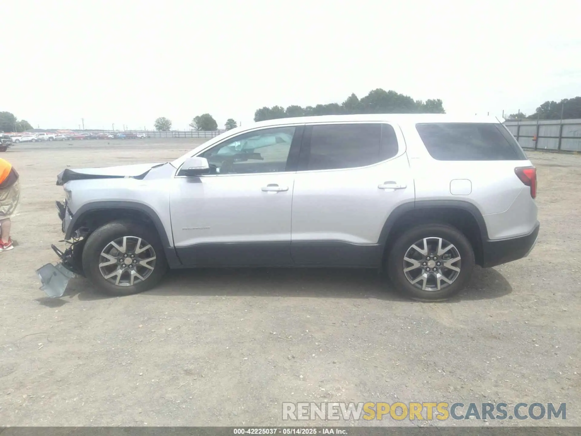 13 fotografías del automóvil dañado 1GKKNKLS6LZ181256 GMC ACADIA 2020