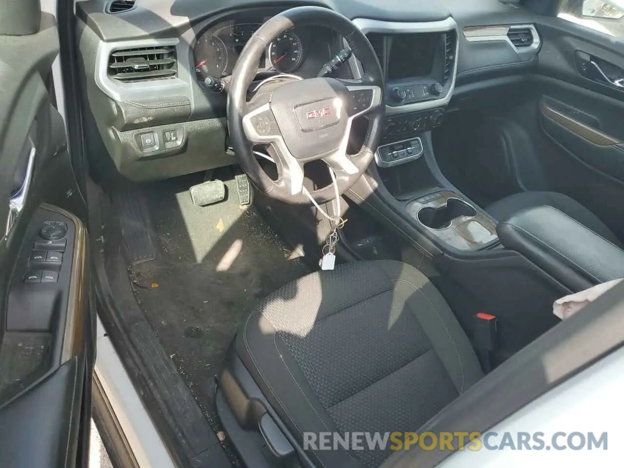 8 fotografías del automóvil dañado 1GKKNKLSXLZ108231 GMC ACADIA 2020