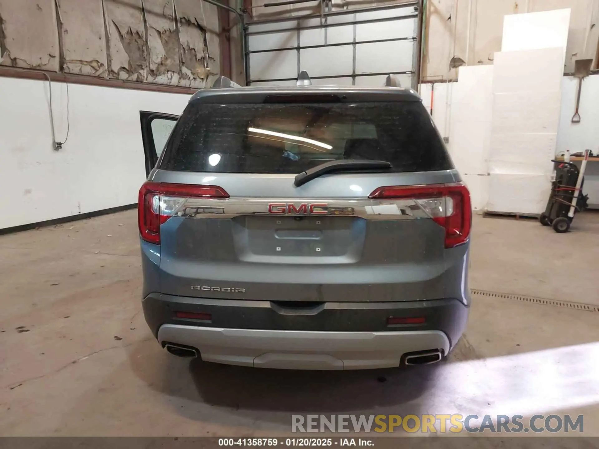 17 fotografías del automóvil dañado 1GKKNKLSXLZ201556 GMC ACADIA 2020