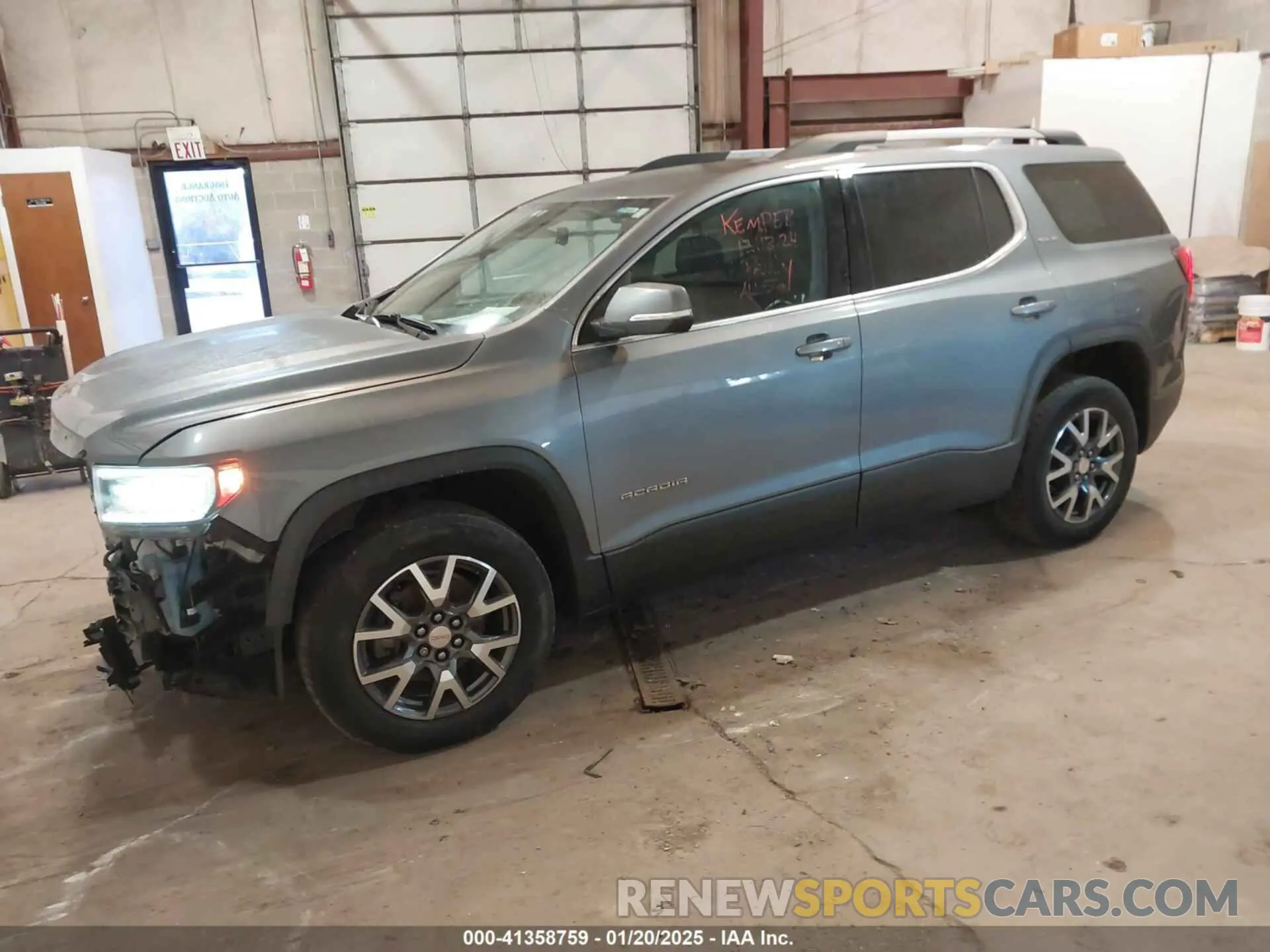 2 fotografías del automóvil dañado 1GKKNKLSXLZ201556 GMC ACADIA 2020