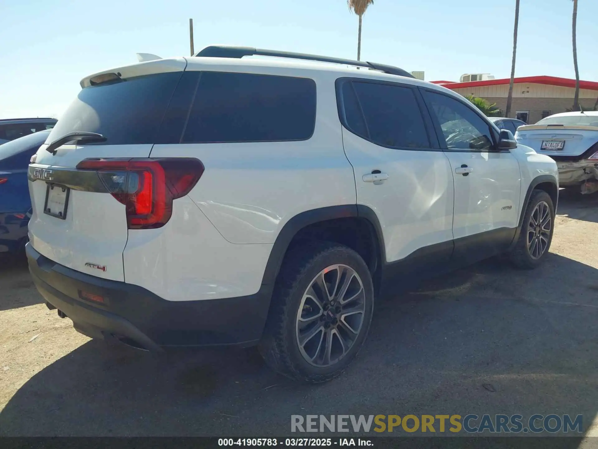 4 fotografías del automóvil dañado 1GKKNLLS0LZ117901 GMC ACADIA 2020